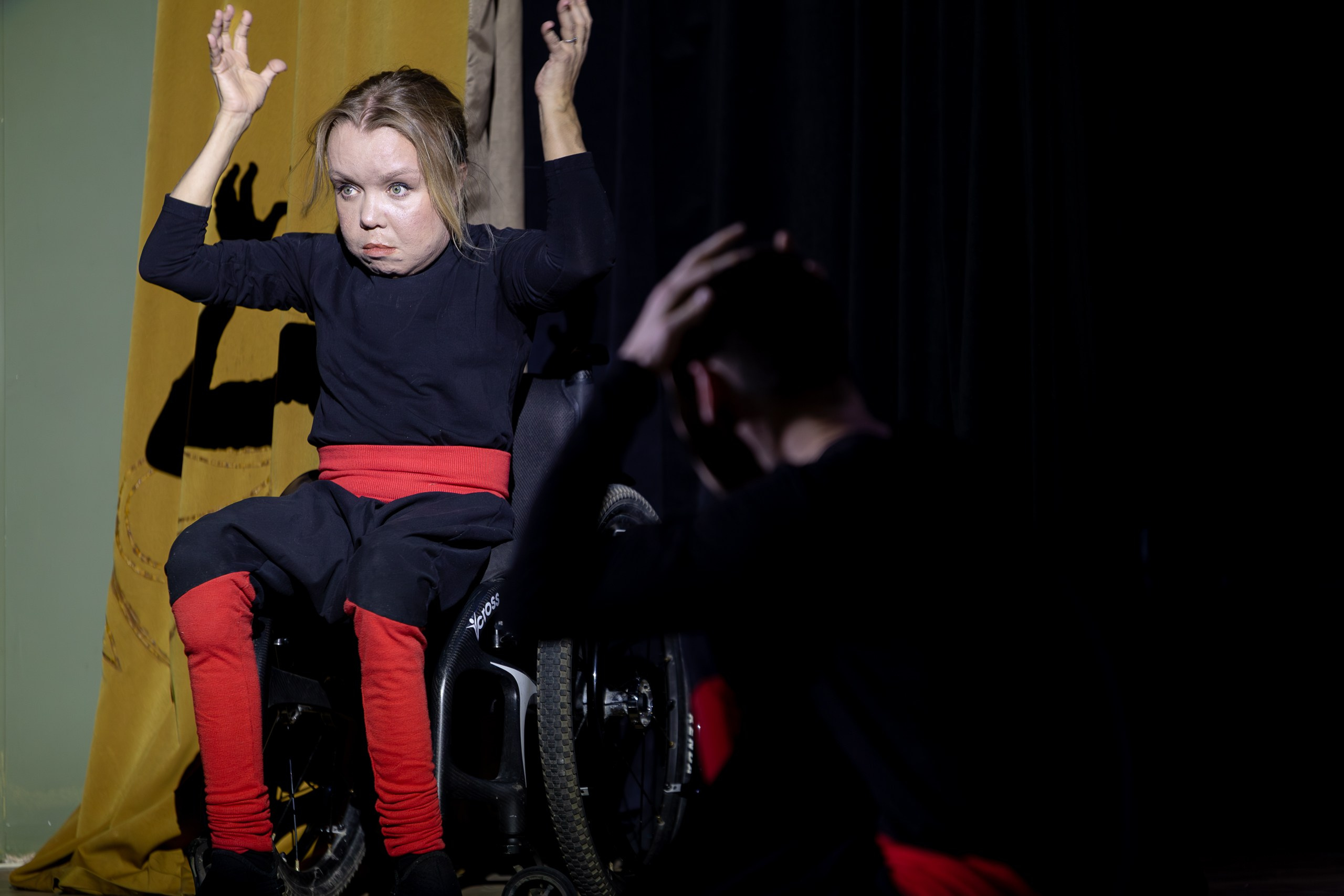 Спектакль. Нормаль Но. Март 2026. Главная