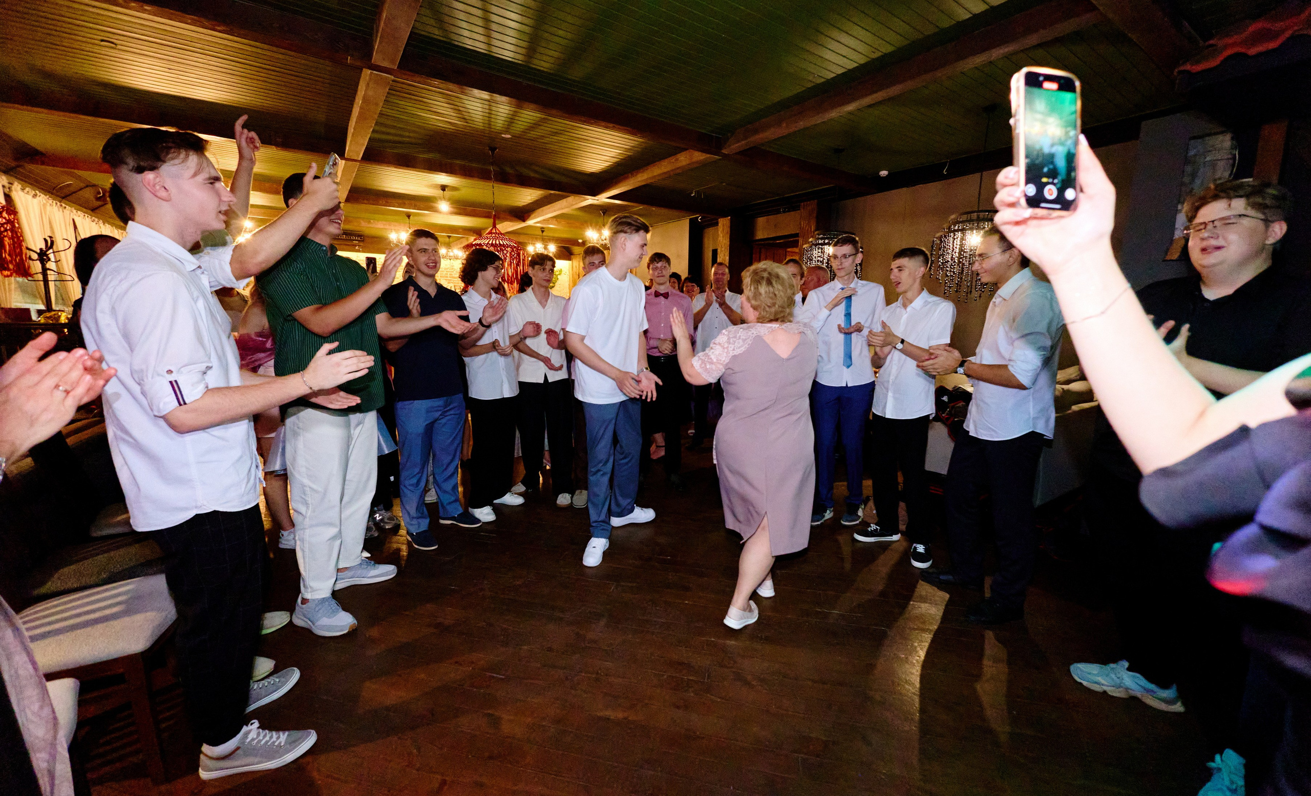 Выпускной 35 Сош. Фотограф Выпускные альбомы Таганрог Сергей Коробченко