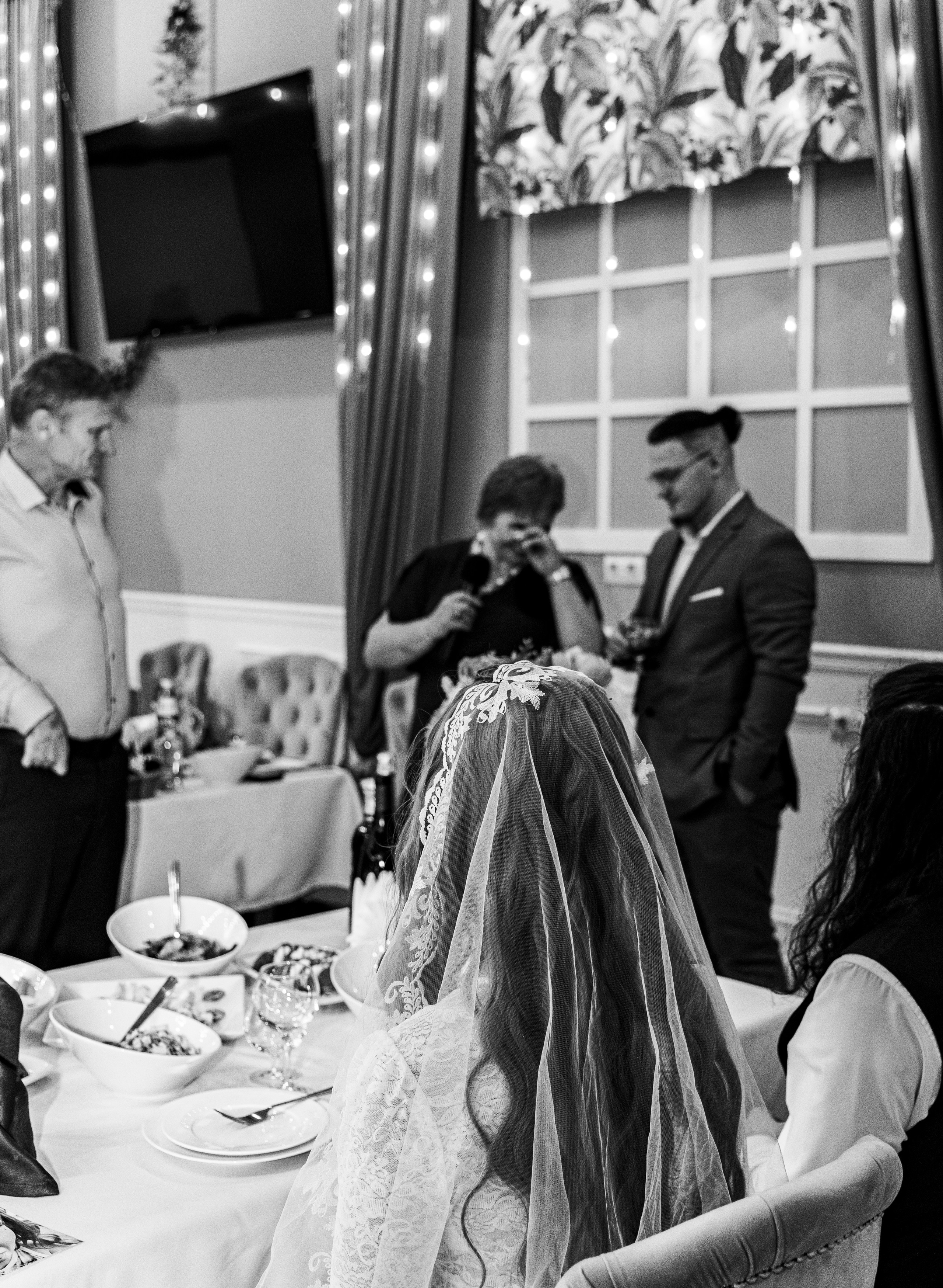 Свадебная фотосессия свадебный фотограф Татьяна Марсуверских свадебная фотопрогулка Москва Жуковский. Фотограф для маркетплейсов, фотоуслуги в Жуковском Татьяна Марсуверских