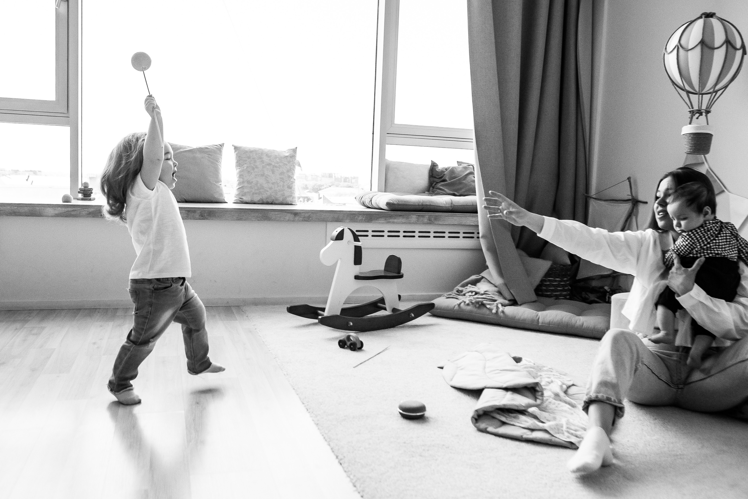 Лена, Карине и Арен. Семейная фотосессия в студии. Семейный фотограф в Калининграде Анастасия Юрина