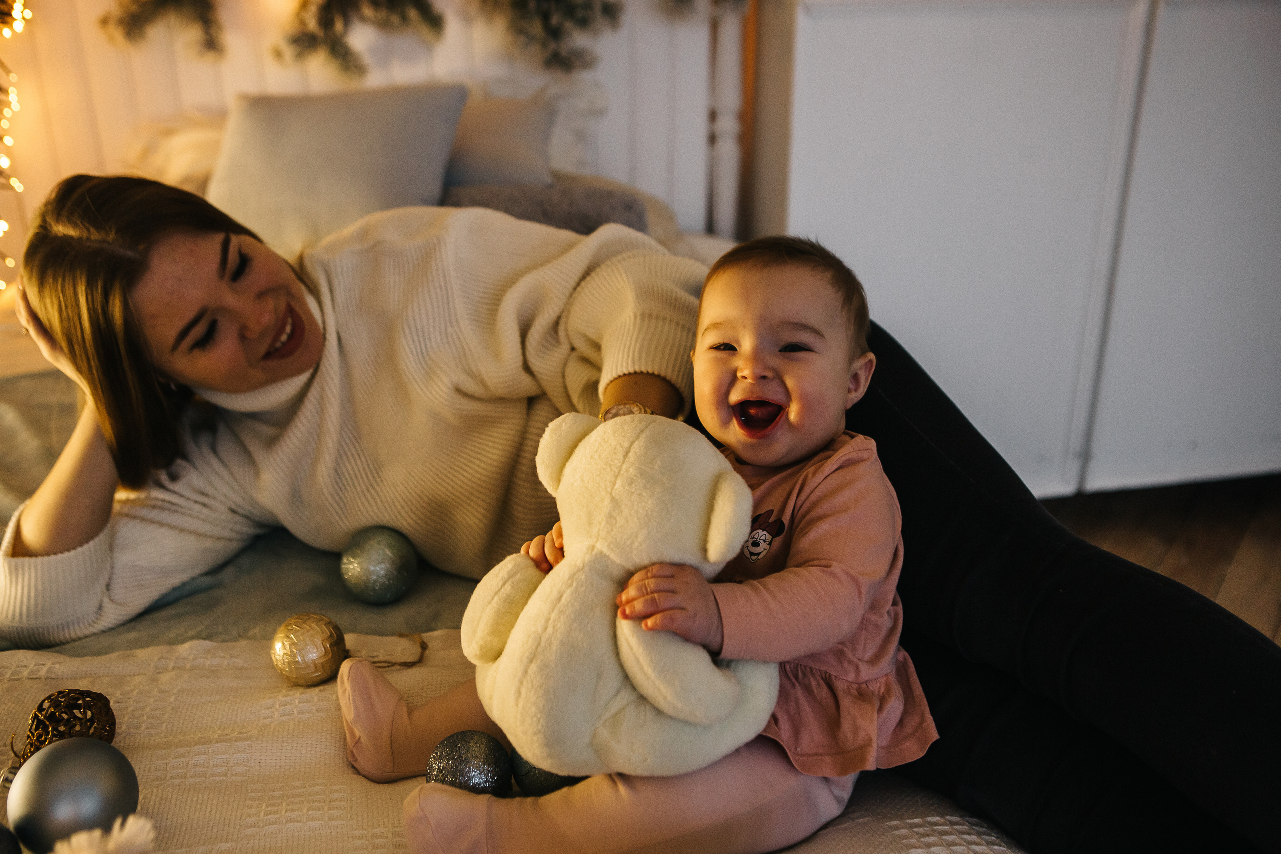 Лена и Карине. Новогодняя съемка. Семейный фотограф в Калининграде Анастасия Юрина