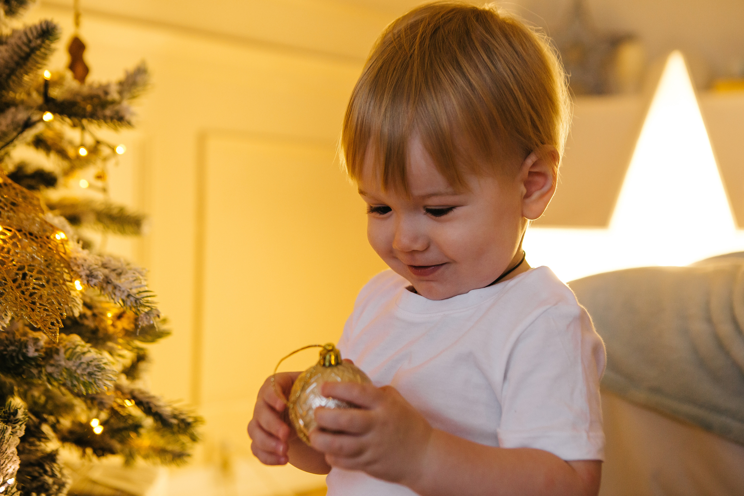 Женя, Милена и Артемий. Новогодняя фотосессия в студии. Семейный фотограф в Калининграде Анастасия Юрина
