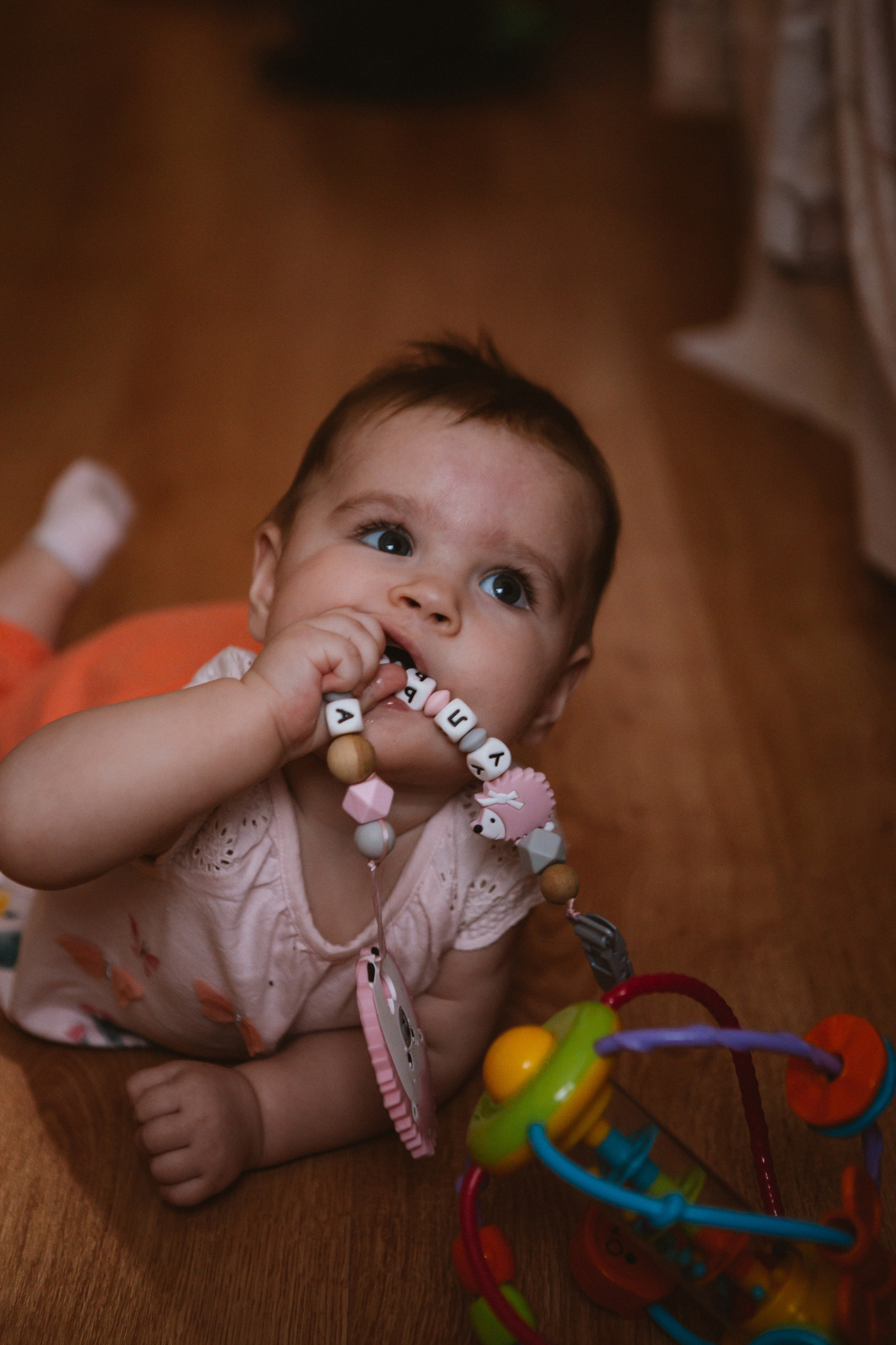 Настя и Ульяна. Домашняя фотосессия мамы и дочки. Семейный фотограф в Калининграде Анастасия Юрина