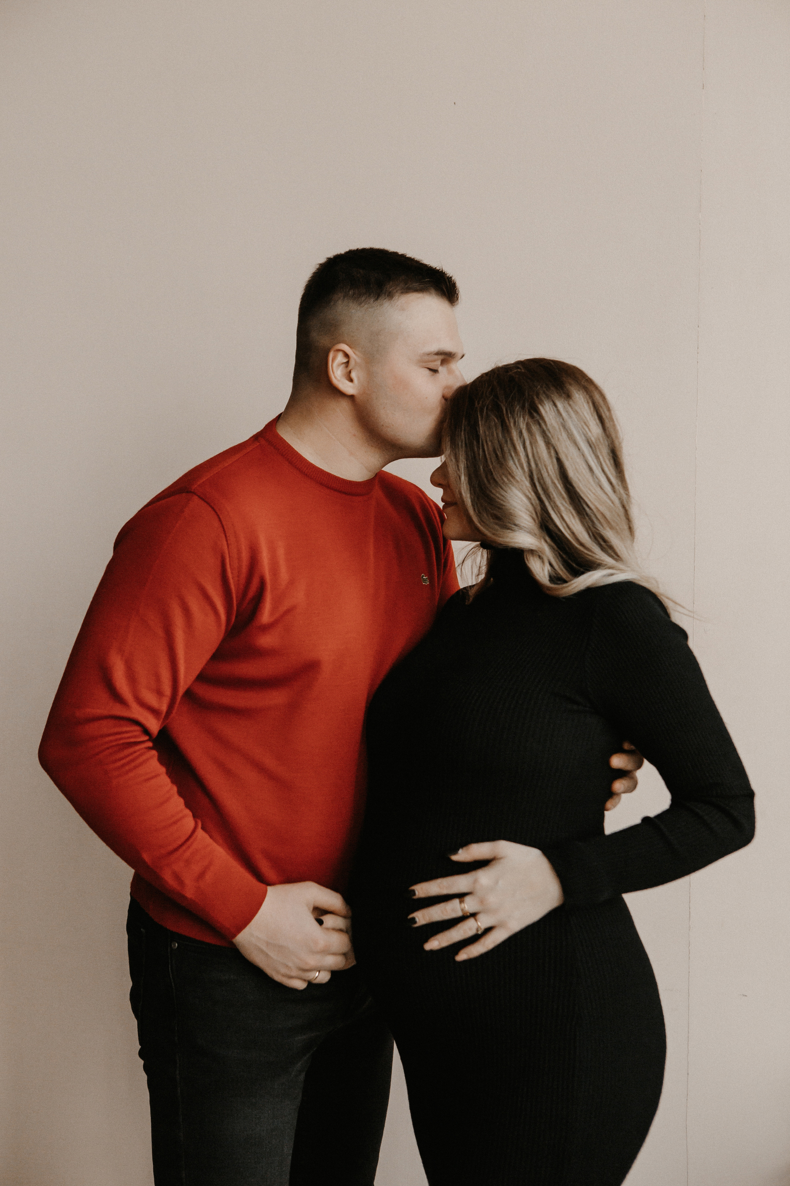 Антон и Алина. История беременности. Семейный фотограф в Калининграде Анастасия Юрина