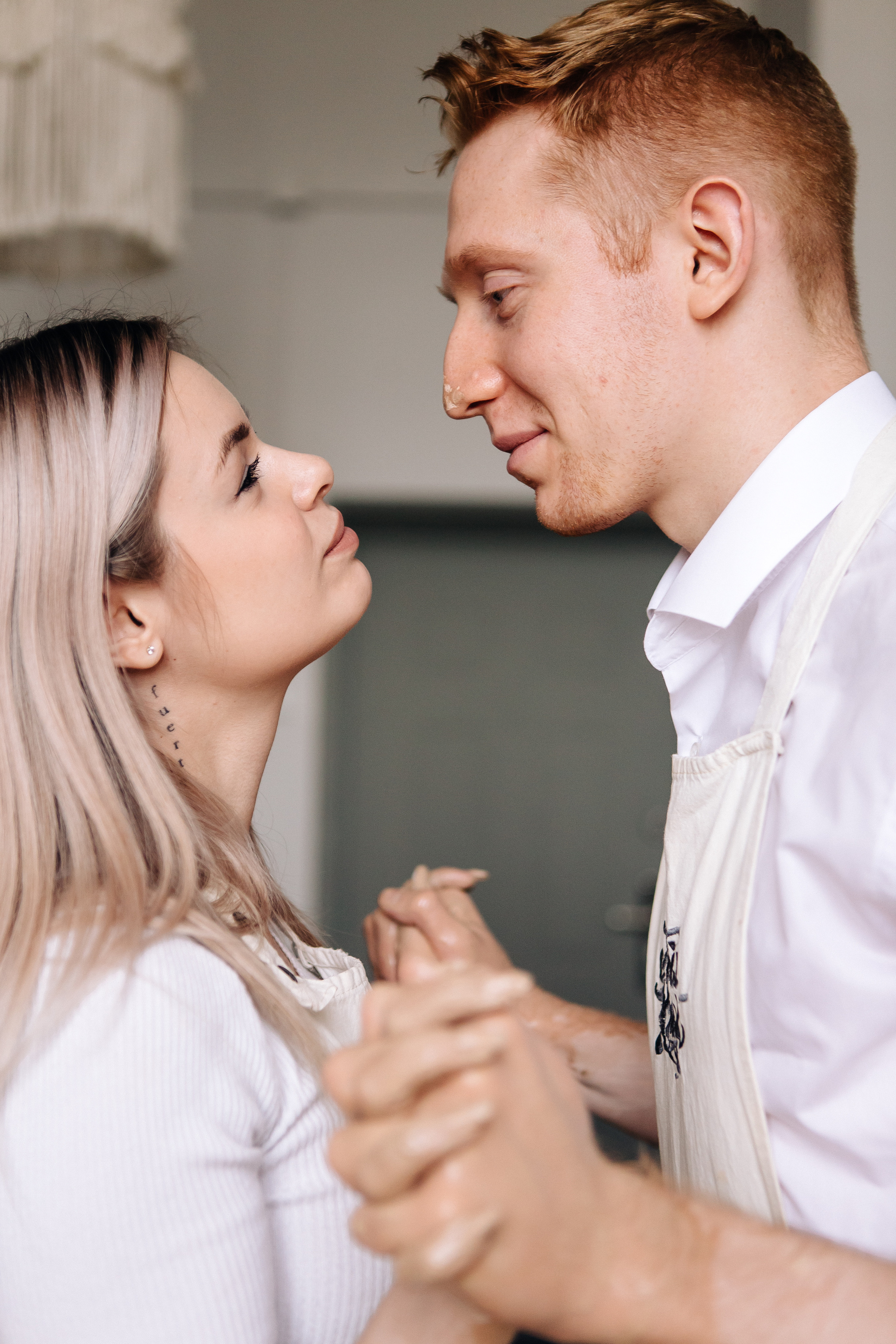 Кристина и Артем. Съемка в гончарной студии. Семейный фотограф в Калининграде Анастасия Юрина