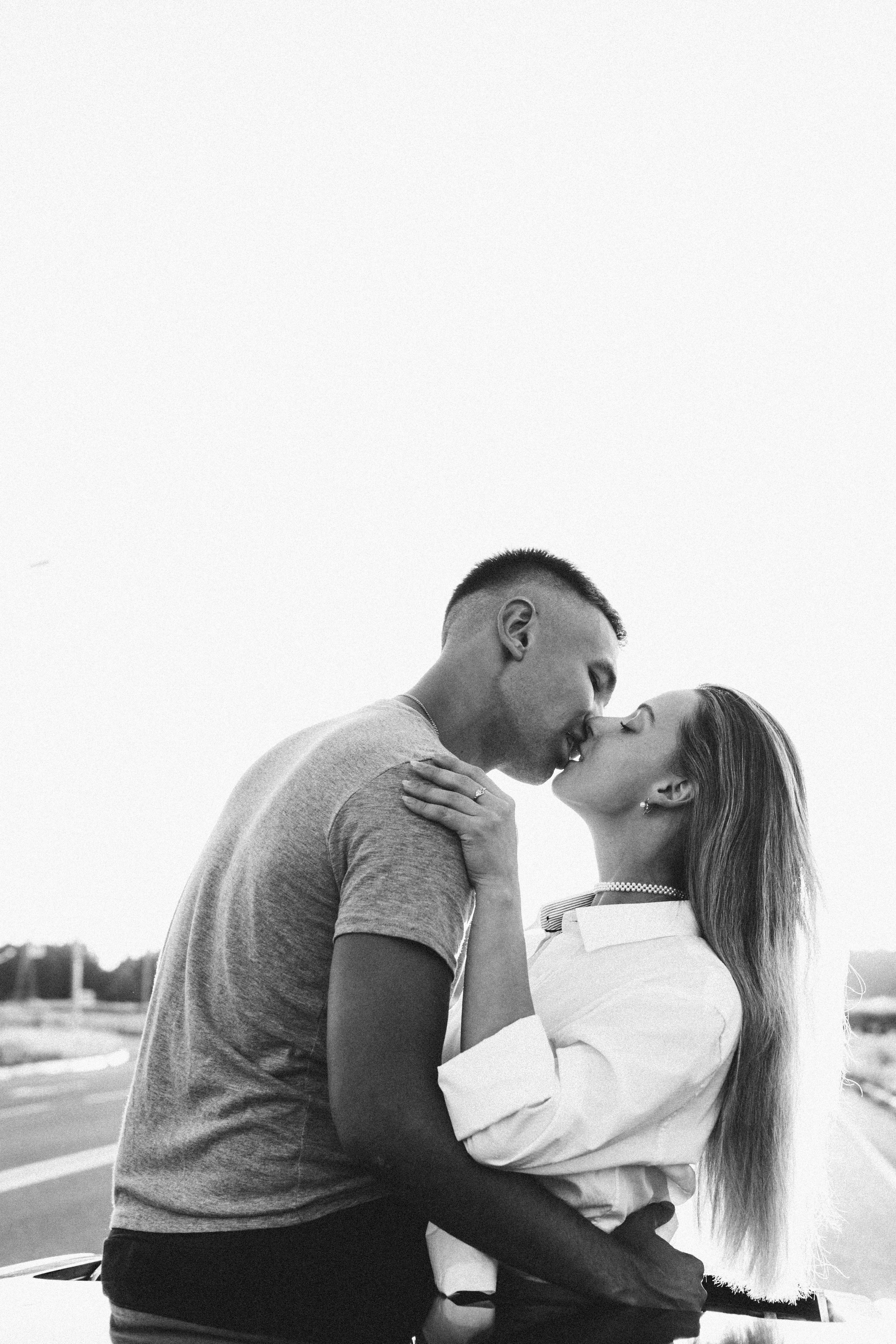 Денис и Алена. Лавстори на дороге. Семейный фотограф в Калининграде Анастасия Юрина