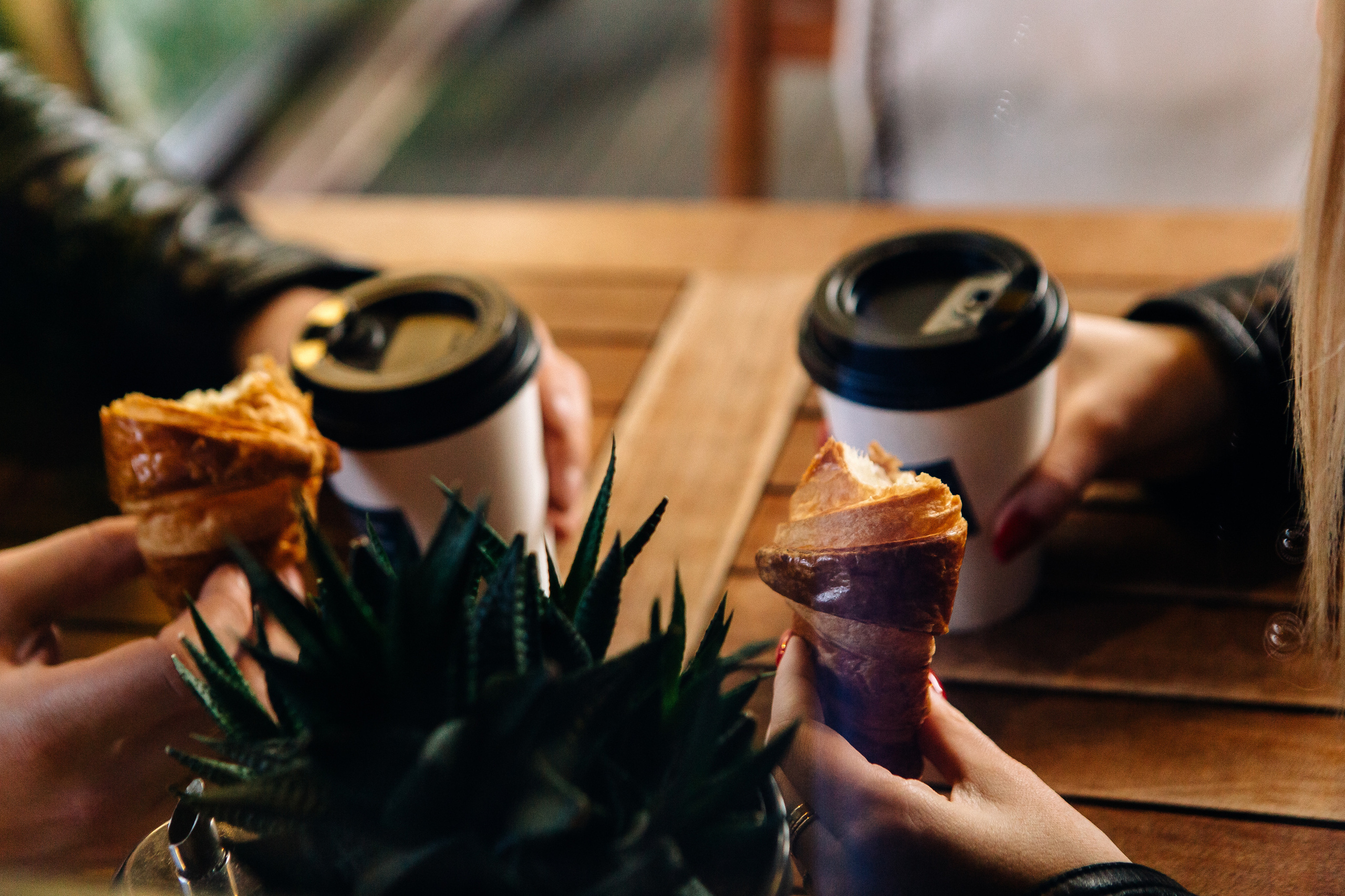 Антон и Алина. Лавстори в городе. Семейный фотограф в Калининграде Анастасия Юрина