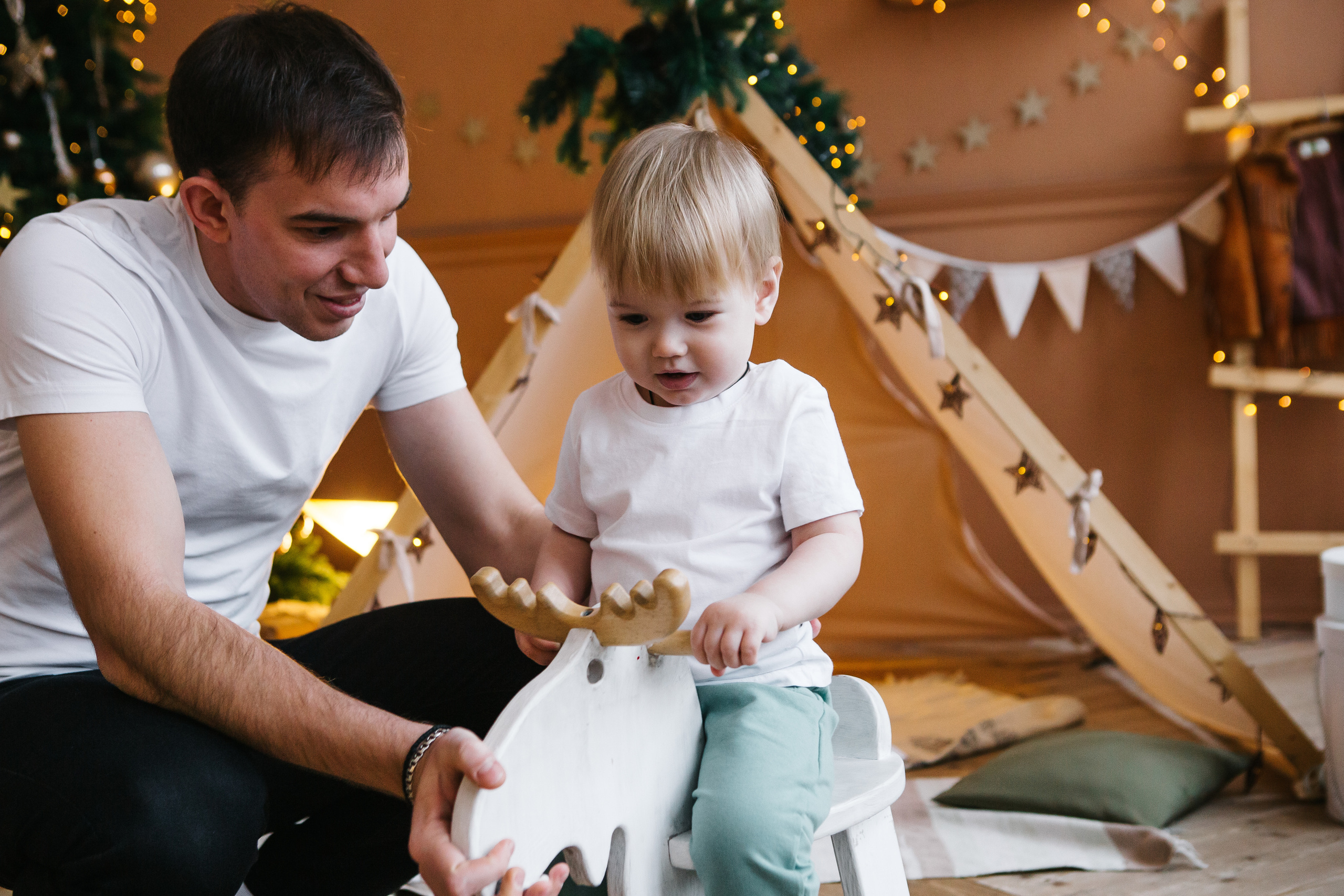 Женя, Милена и Артемий. Новогодняя фотосессия в студии. Семейный фотограф в Калининграде Анастасия Юрина