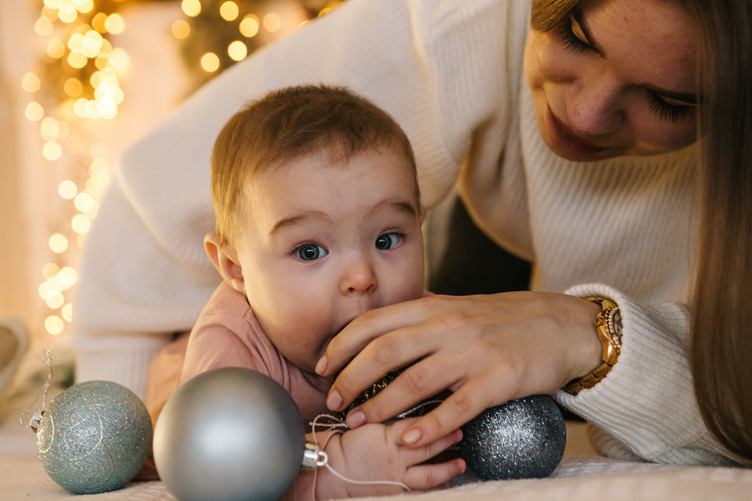 Лена и Карине. Новогодняя съемка. Семейный фотограф в Калининграде Анастасия Юрина