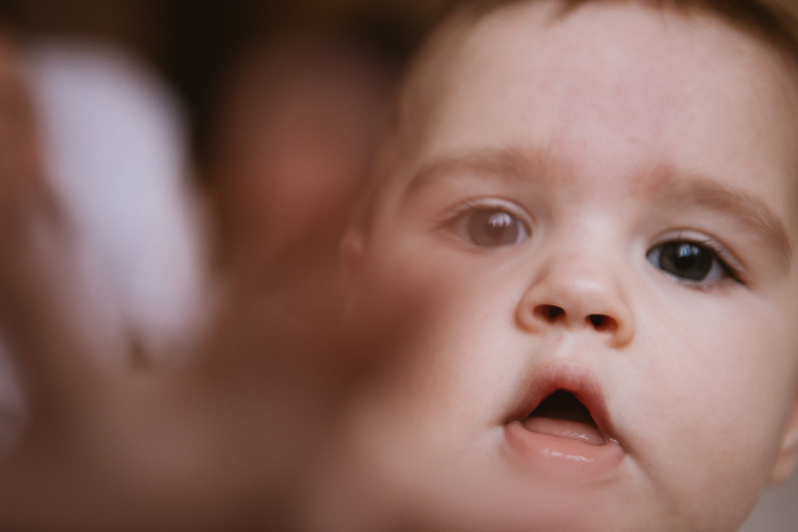 Настя и Ульяна. Домашняя фотосессия мамы и дочки. Семейный фотограф в Калининграде Анастасия Юрина