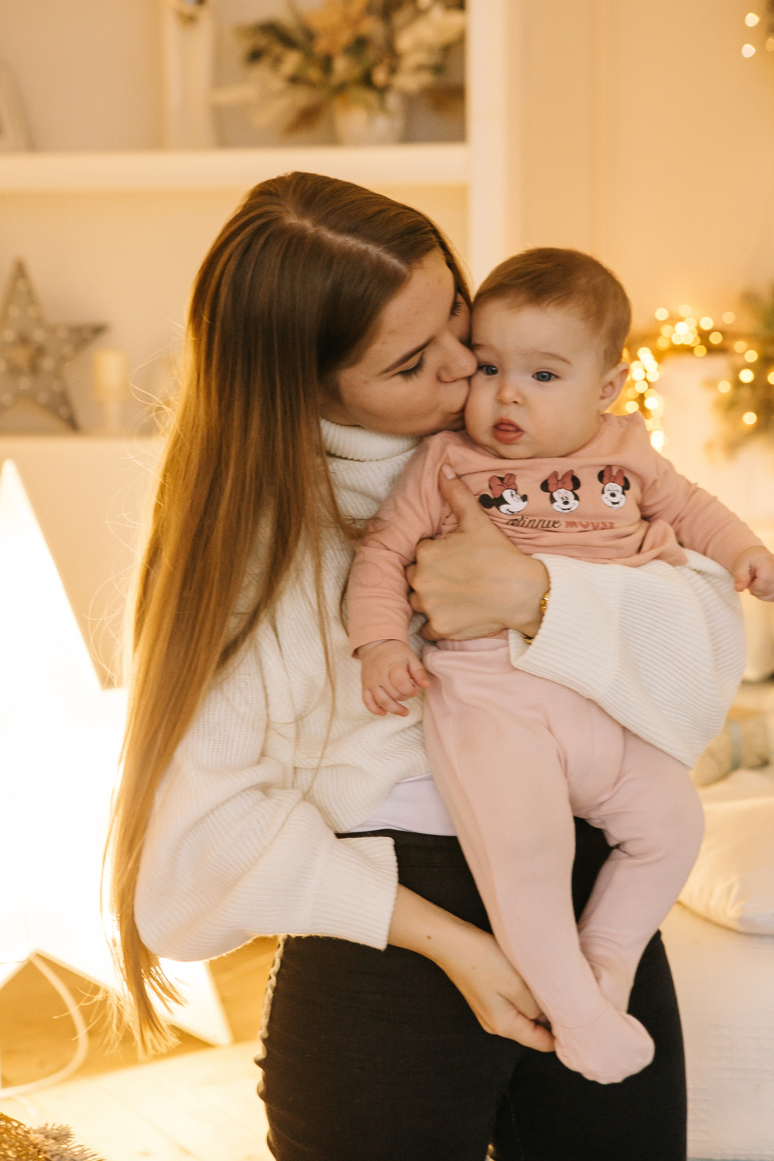 Лена и Карине. Новогодняя съемка. Семейный фотограф в Калининграде Анастасия Юрина