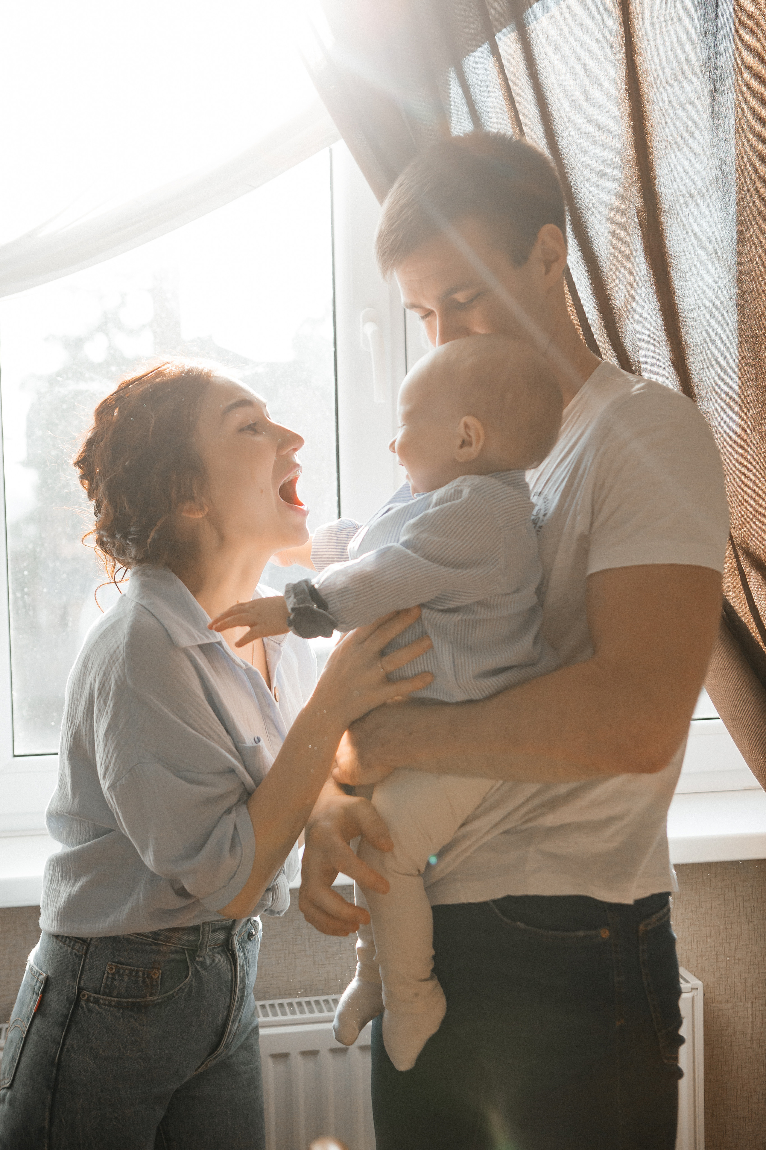 Максим, Ира и Миша. Домашняя фотосессия. Семейный фотограф в Калининграде Анастасия Юрина
