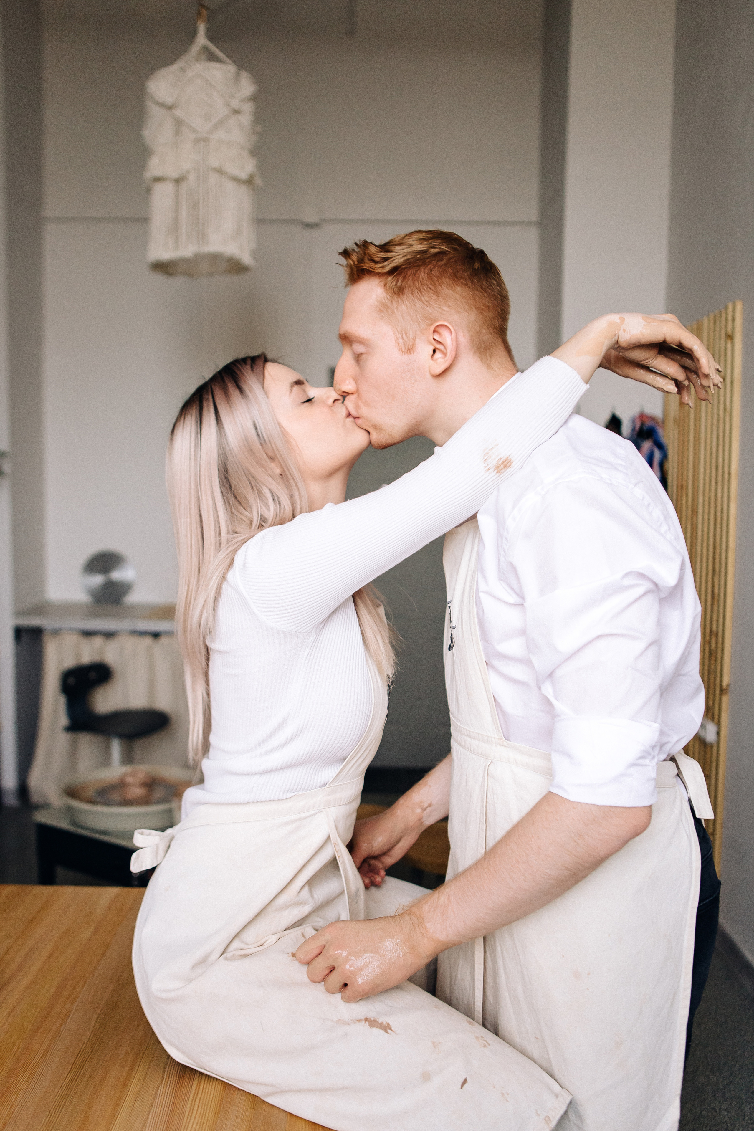 Кристина и Артем. Съемка в гончарной студии. Семейный фотограф в Калининграде Анастасия Юрина