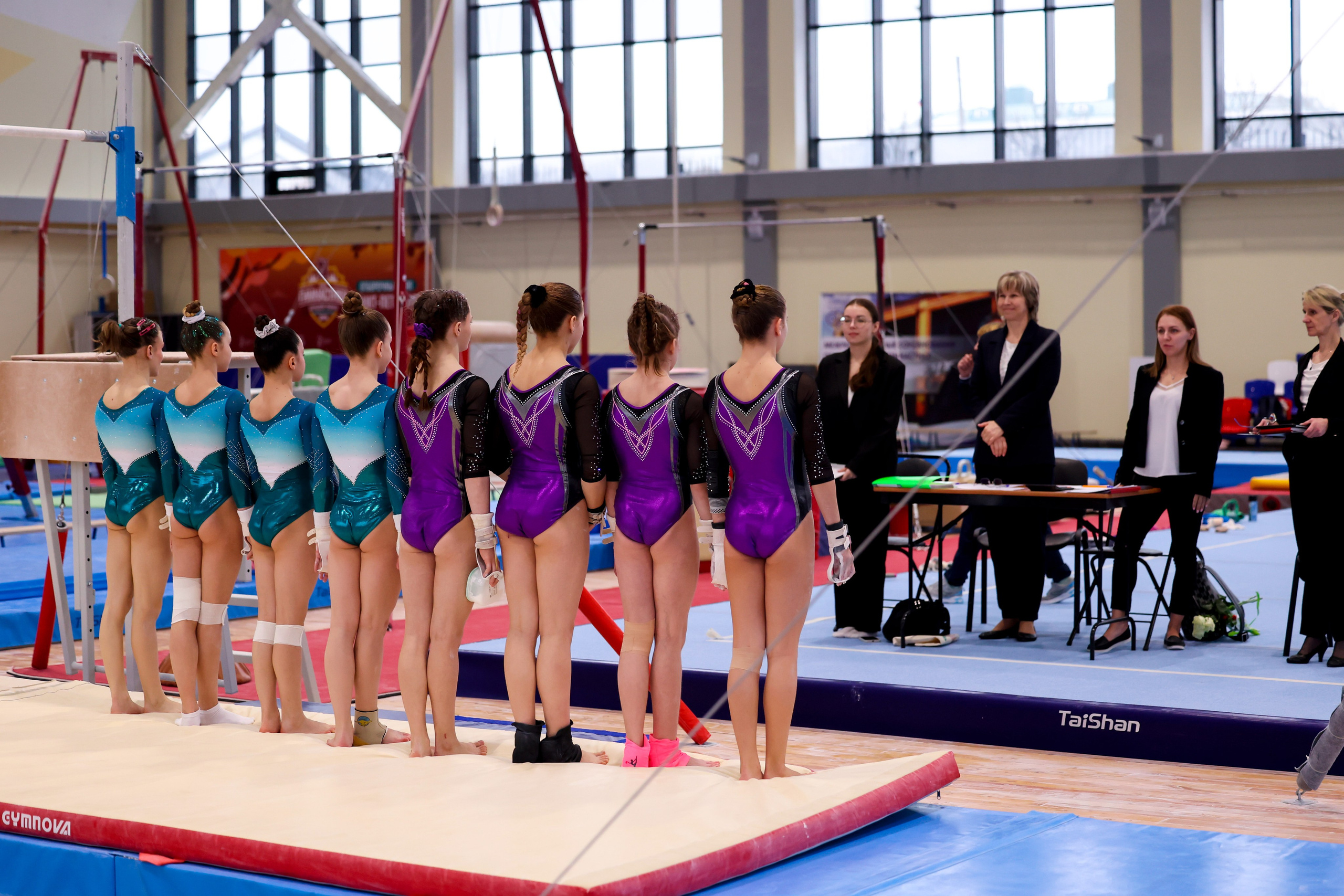 Чемпионат Санкт-Петербурга и командное Первенство 2025 среди девушек. Спортивный и репортажный фотограф Антон Тереханов