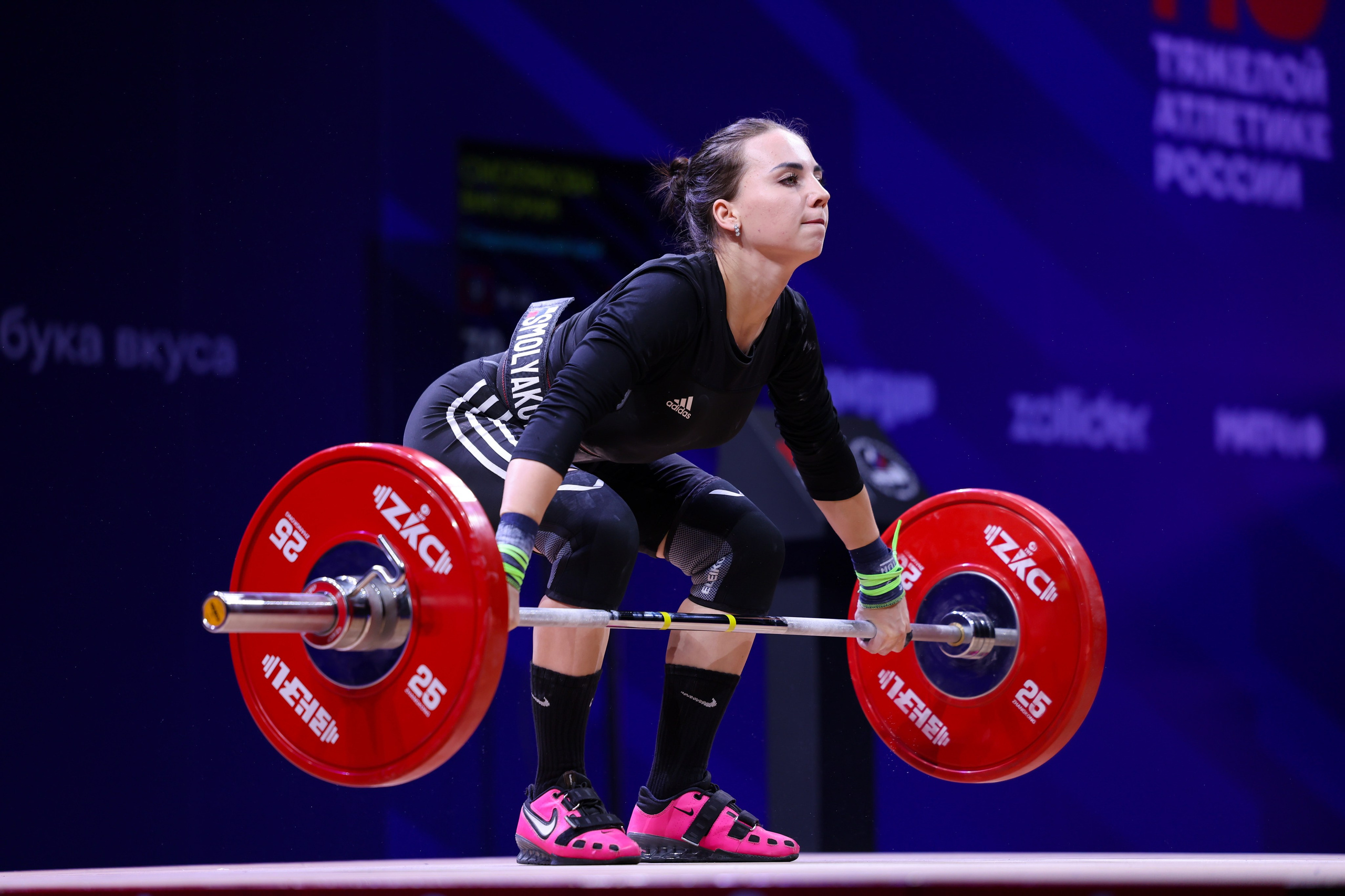 Чемпионат России по тяжелой атлетике 2025. Спортивный и репортажный фотограф Антон Тереханов