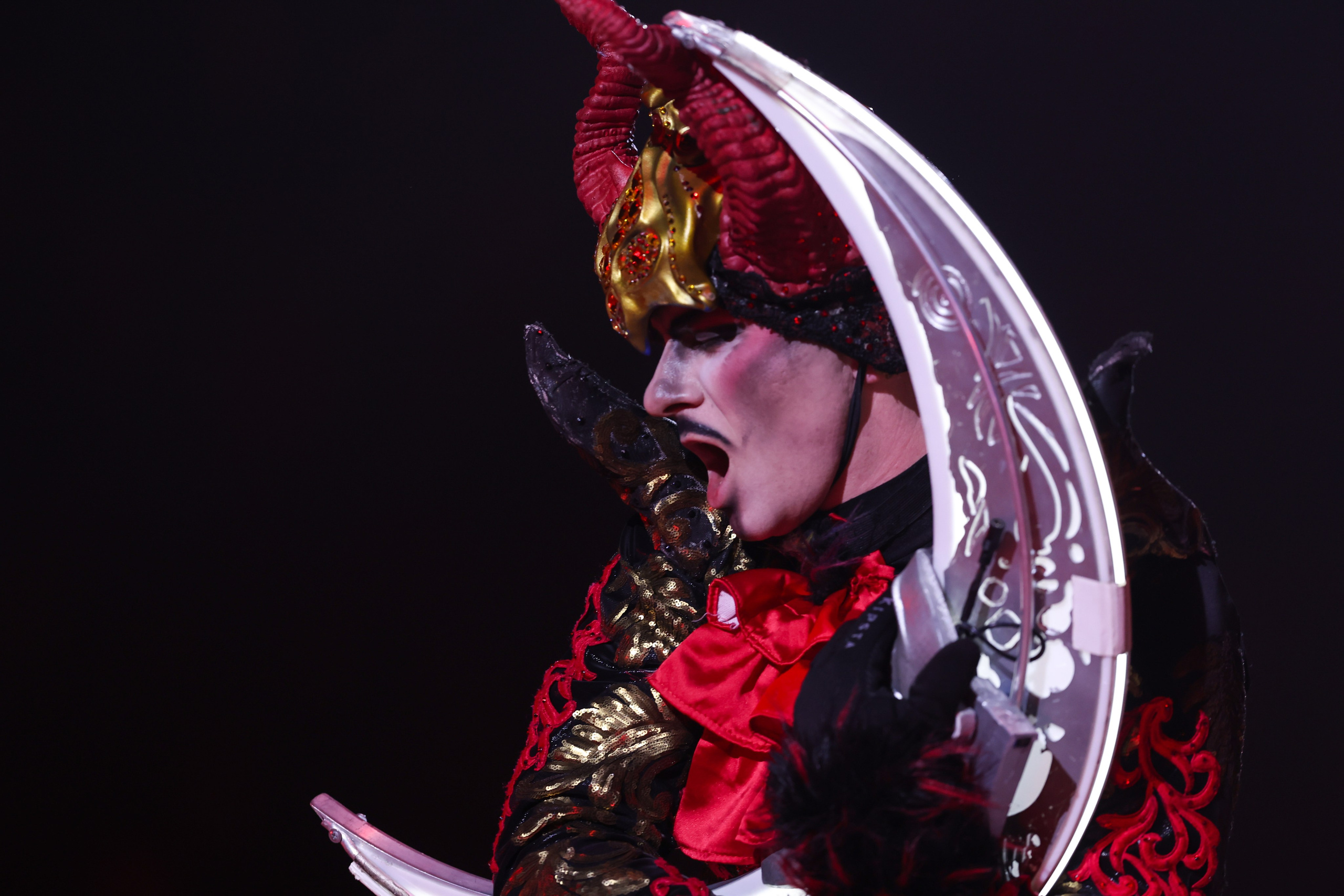 «Вечера на хуторе» ледовое шоу 25.12.2025. Спортивный и репортажный фотограф Антон Тереханов