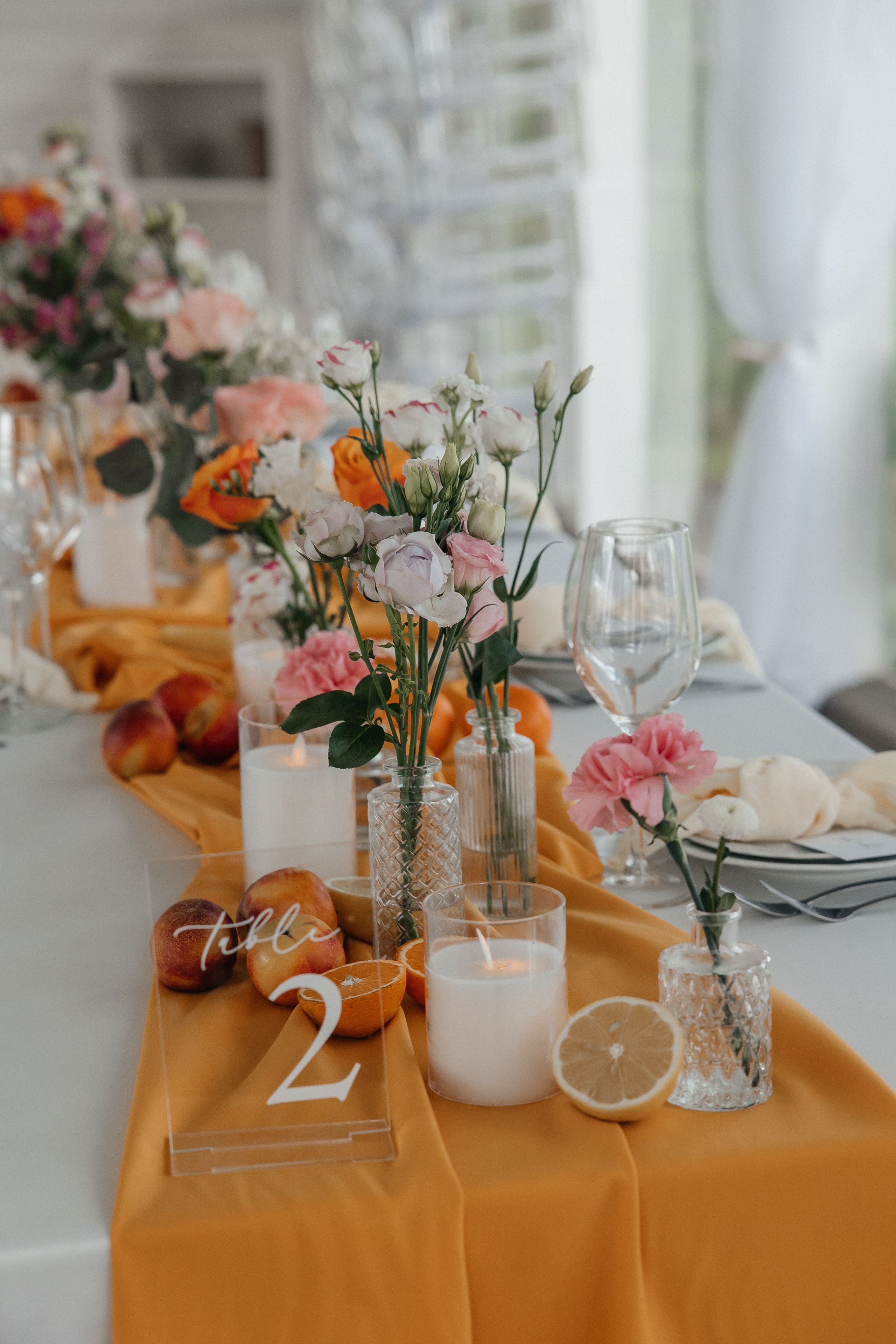 Свадебная фотосессия в ресторане Турандот, свадьба на площадке House for wedding Дом у озера. Свадебный фотограф в Москве Дарья Олендарёва