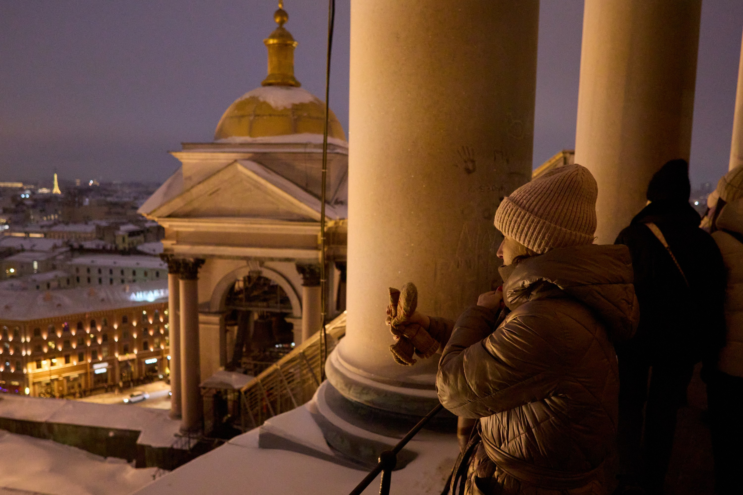 Рождество въ Санктъ-Петербургѣ. Фотографъ Сергѣевъ. Поймать мгновеніе