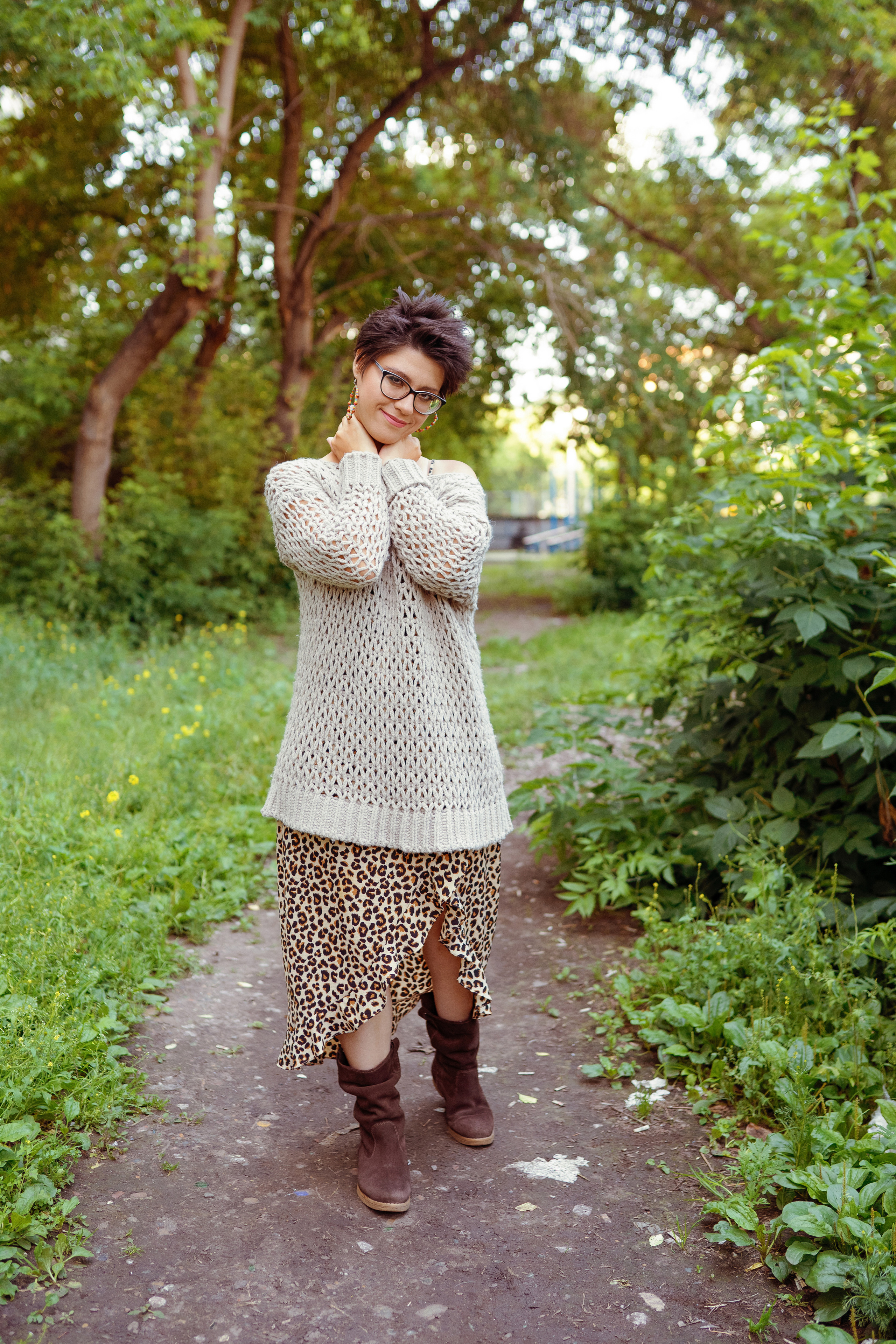 Фотосессия двух подруг в поле. Фотограф Ким Наталья в Красноярске