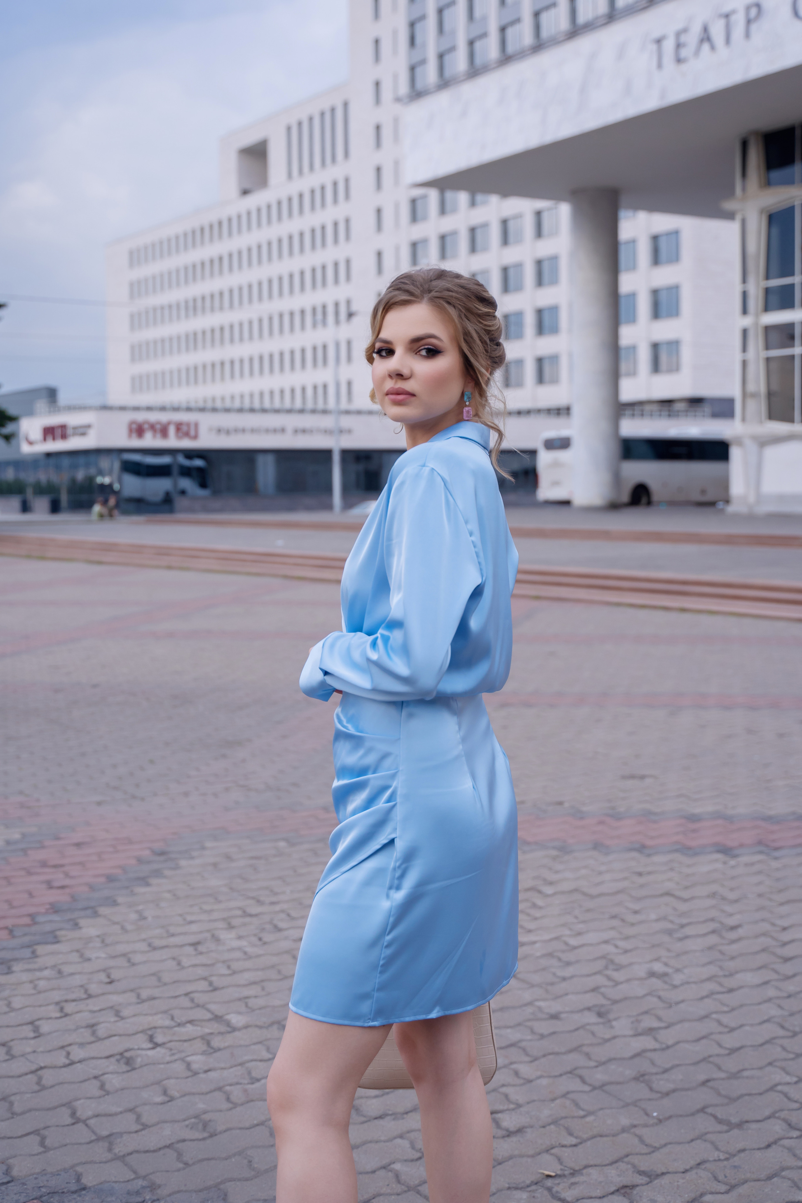 Фотопрогулка для выпускников. Фотограф Ким Наталья в Красноярске