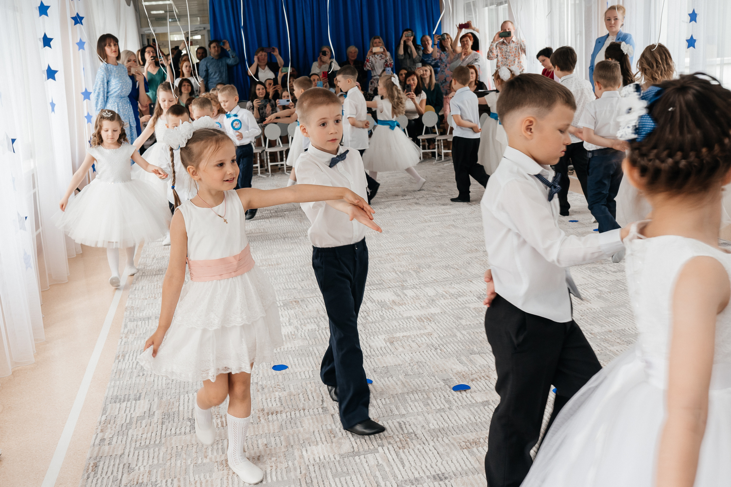 Фотограф на выпускной в детский сад. Фотограф Ким Наталья в Красноярске