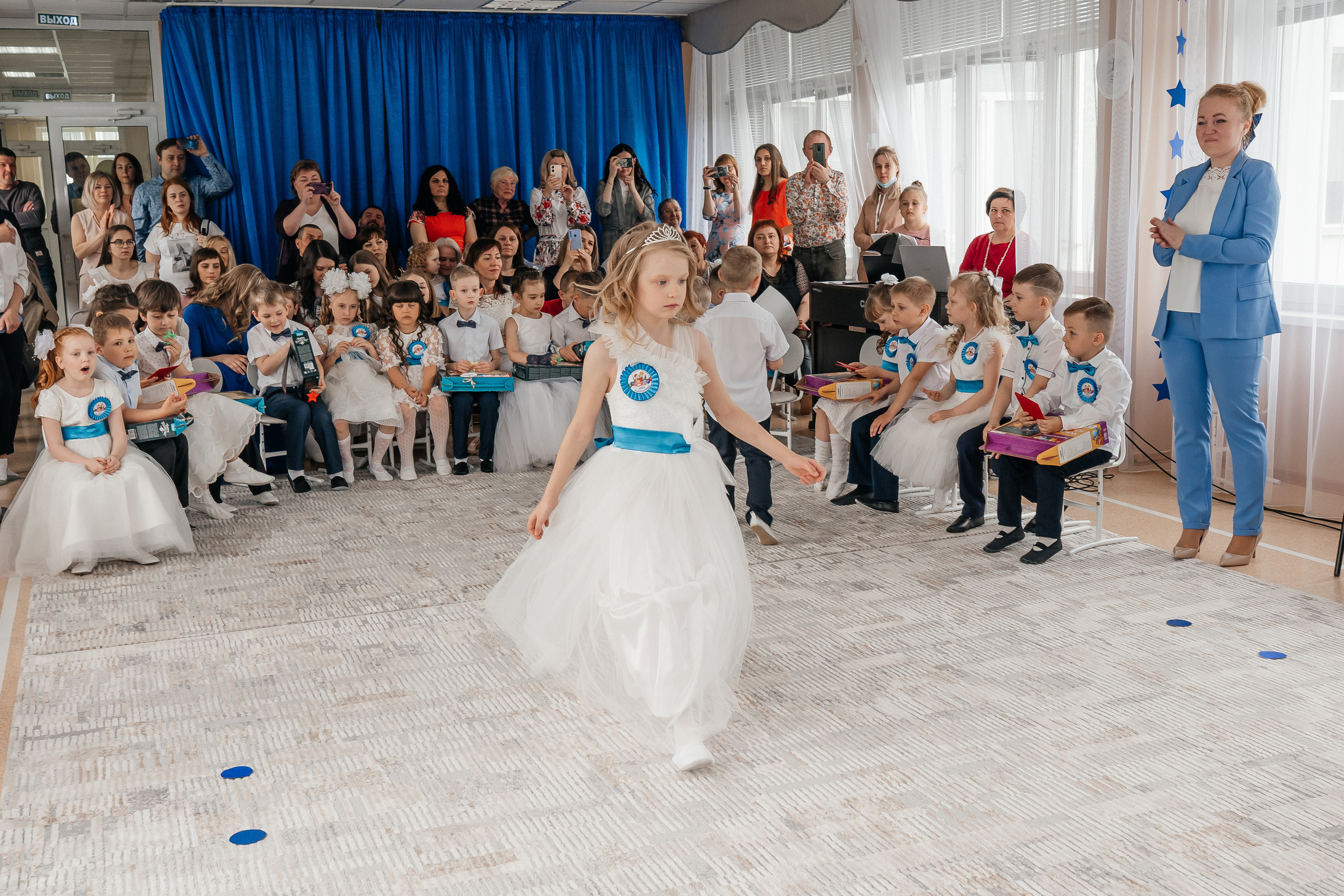 Фотограф на выпускной в детский сад. Фотограф Ким Наталья в Красноярске