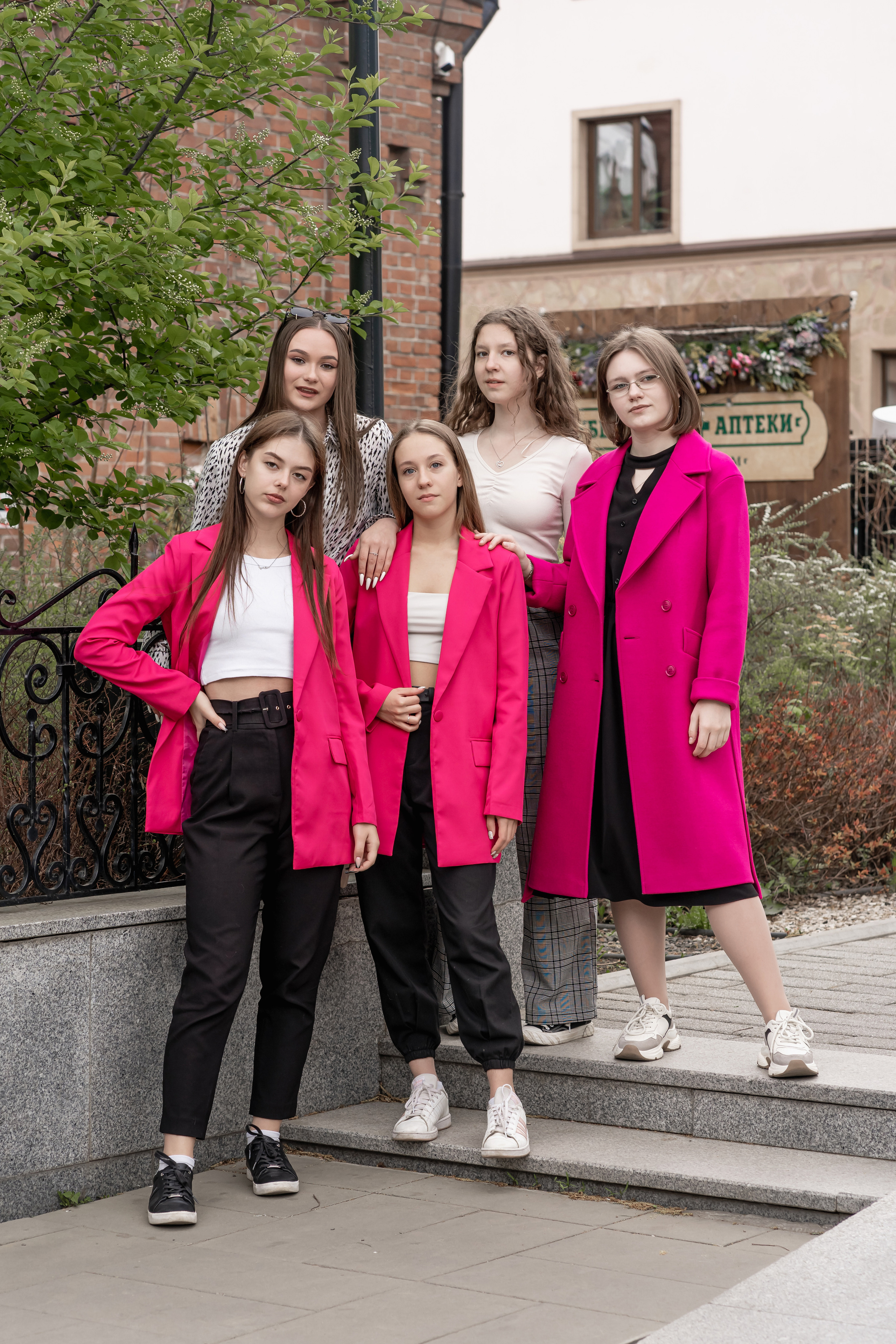 Фотопрогулки для выпускников. Фотограф Ким Наталья в Красноярске