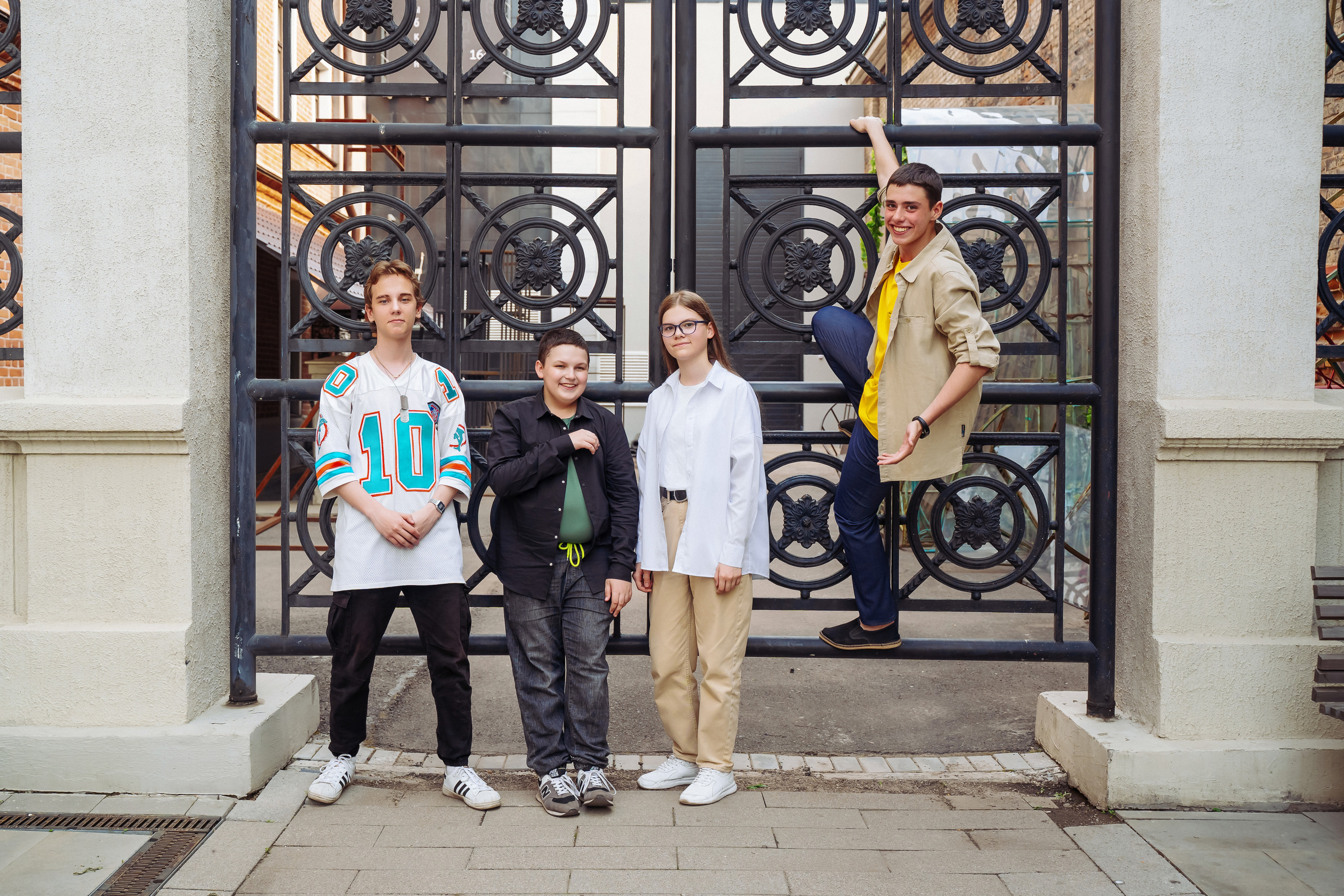 Выпускные альбомы. Фотограф Ким Наталья в Красноярске