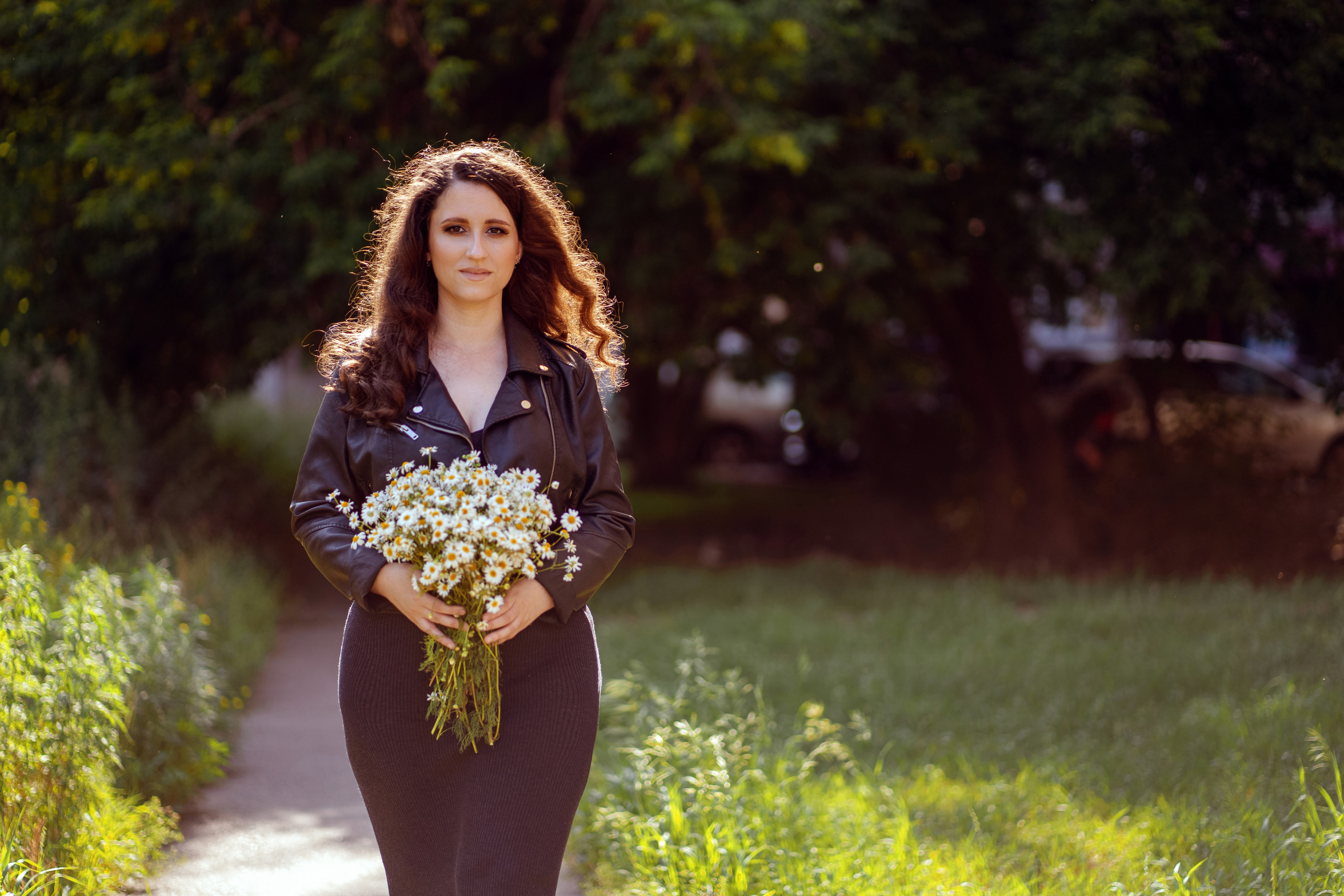 Фотосессия двух подруг в поле. Фотограф Ким Наталья в Красноярске