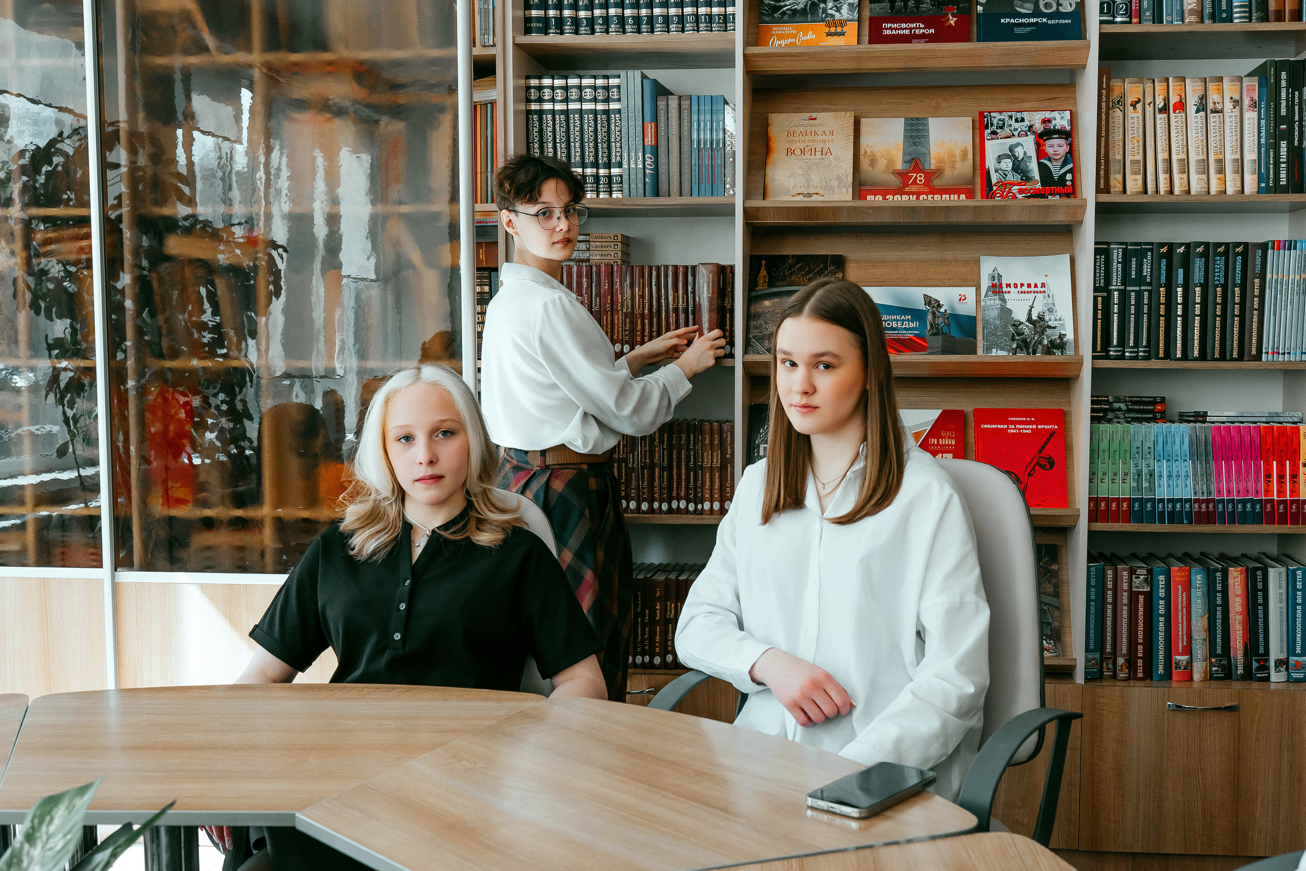 Групповая фотосессия для коллектива. Фотограф Ким Наталья в Красноярске