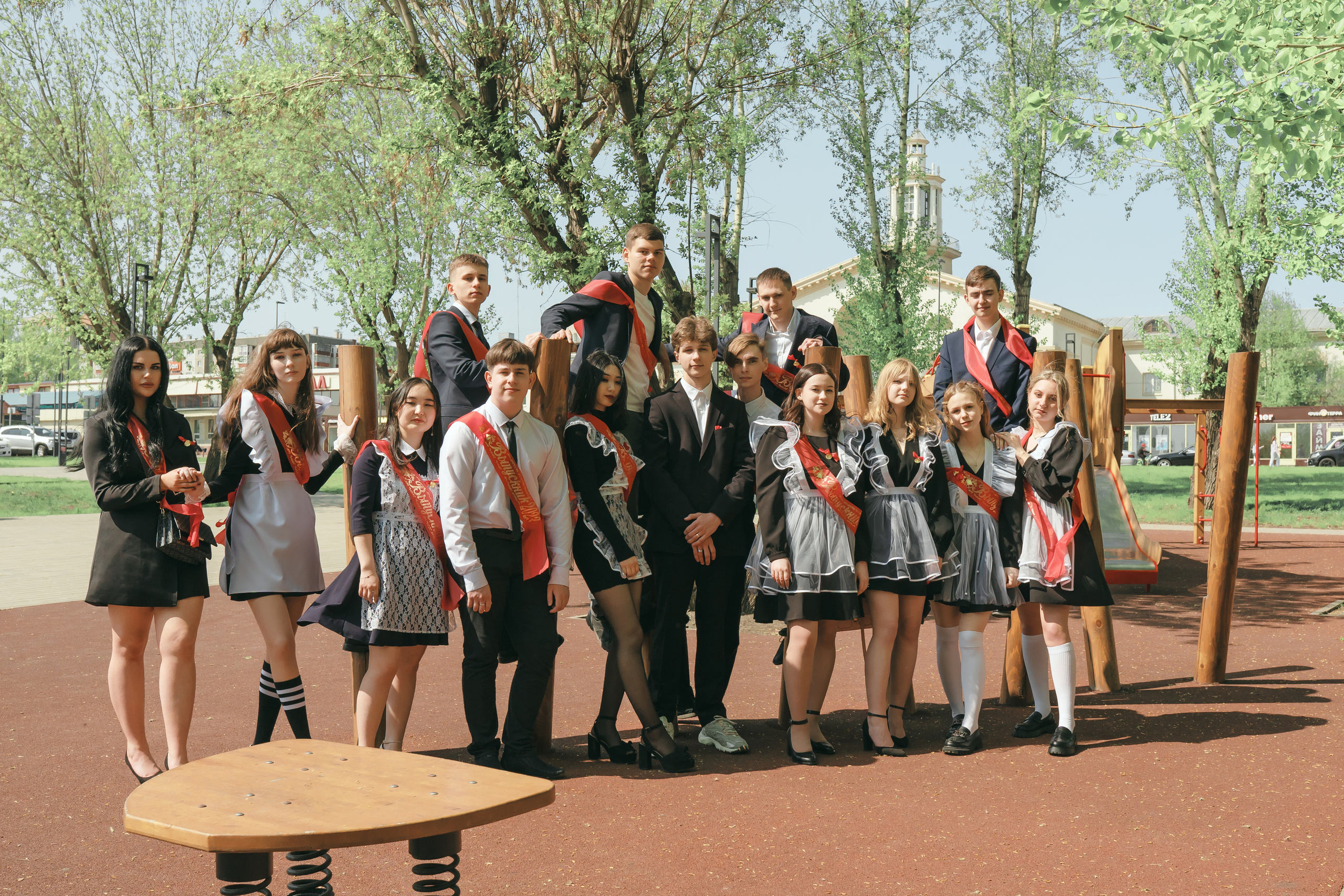 Фотограф на последний звонок. Фотограф Ким Наталья в Красноярске