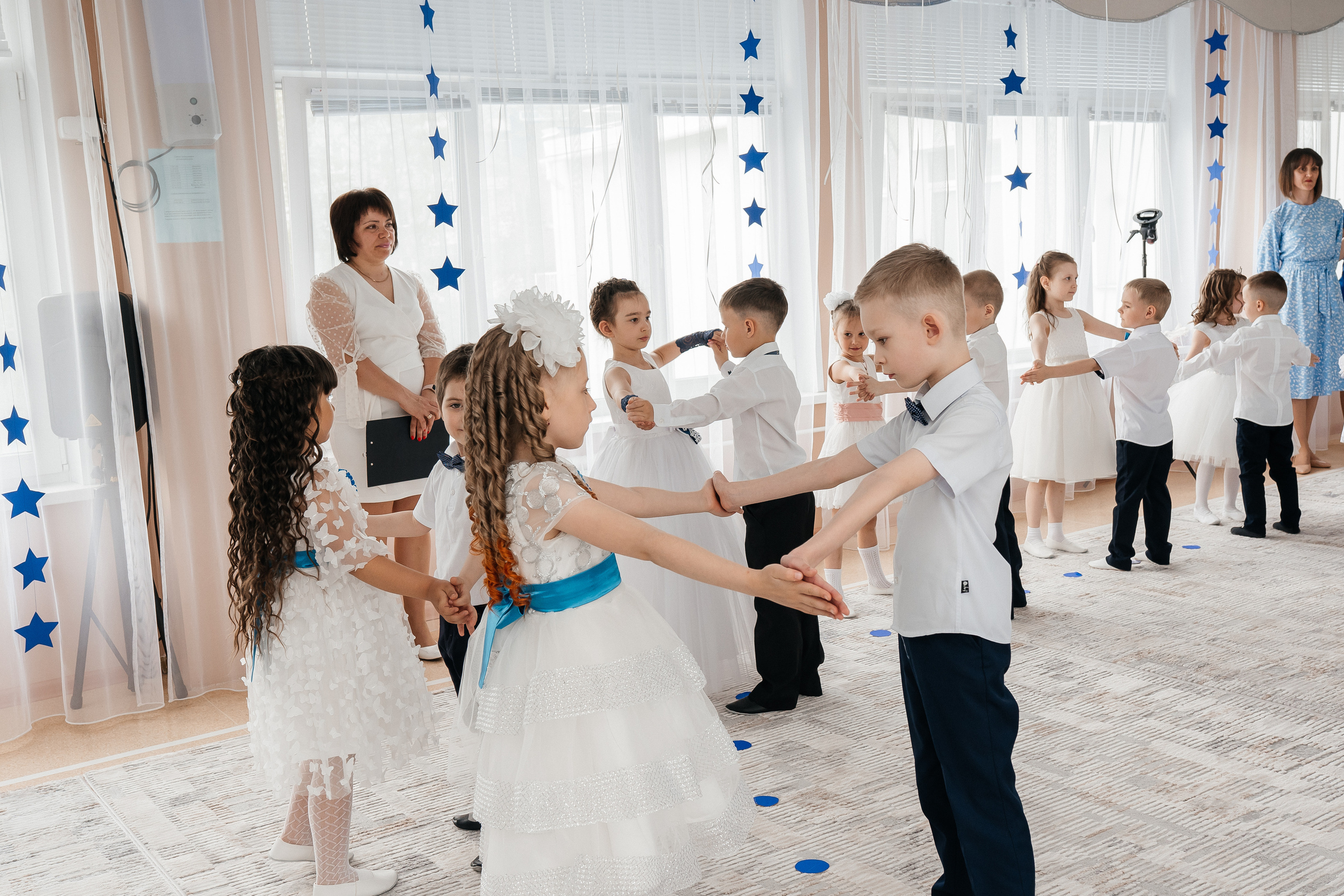 Фотограф на выпускной в детский сад. Фотограф Ким Наталья в Красноярске