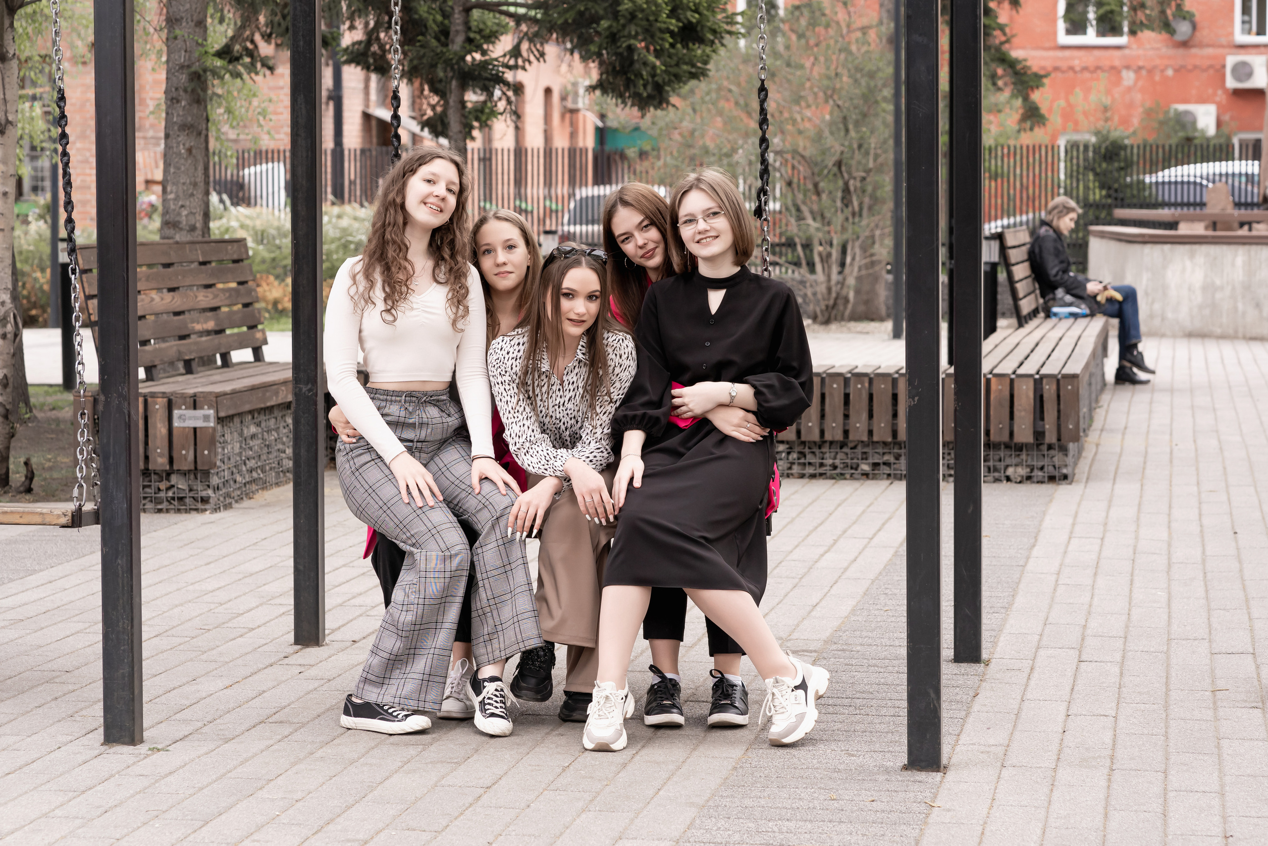 Фотопрогулки для выпускников. Фотограф Ким Наталья в Красноярске