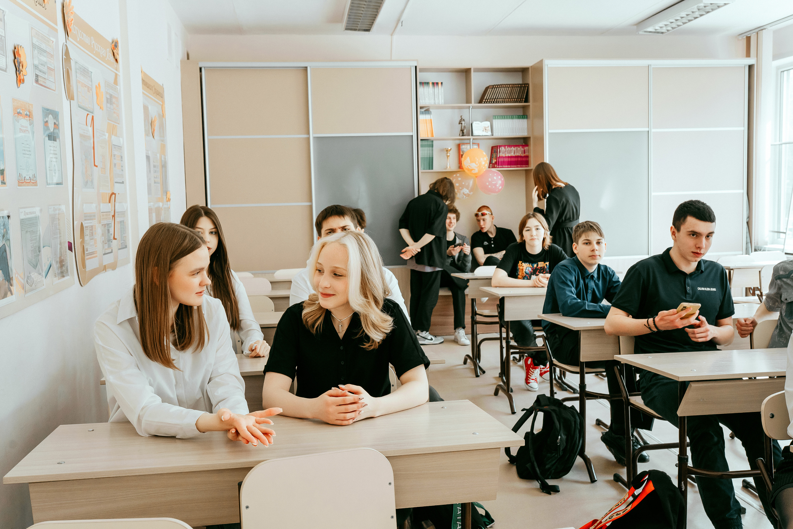 Групповая фотосессия для коллектива. Фотограф Ким Наталья в Красноярске