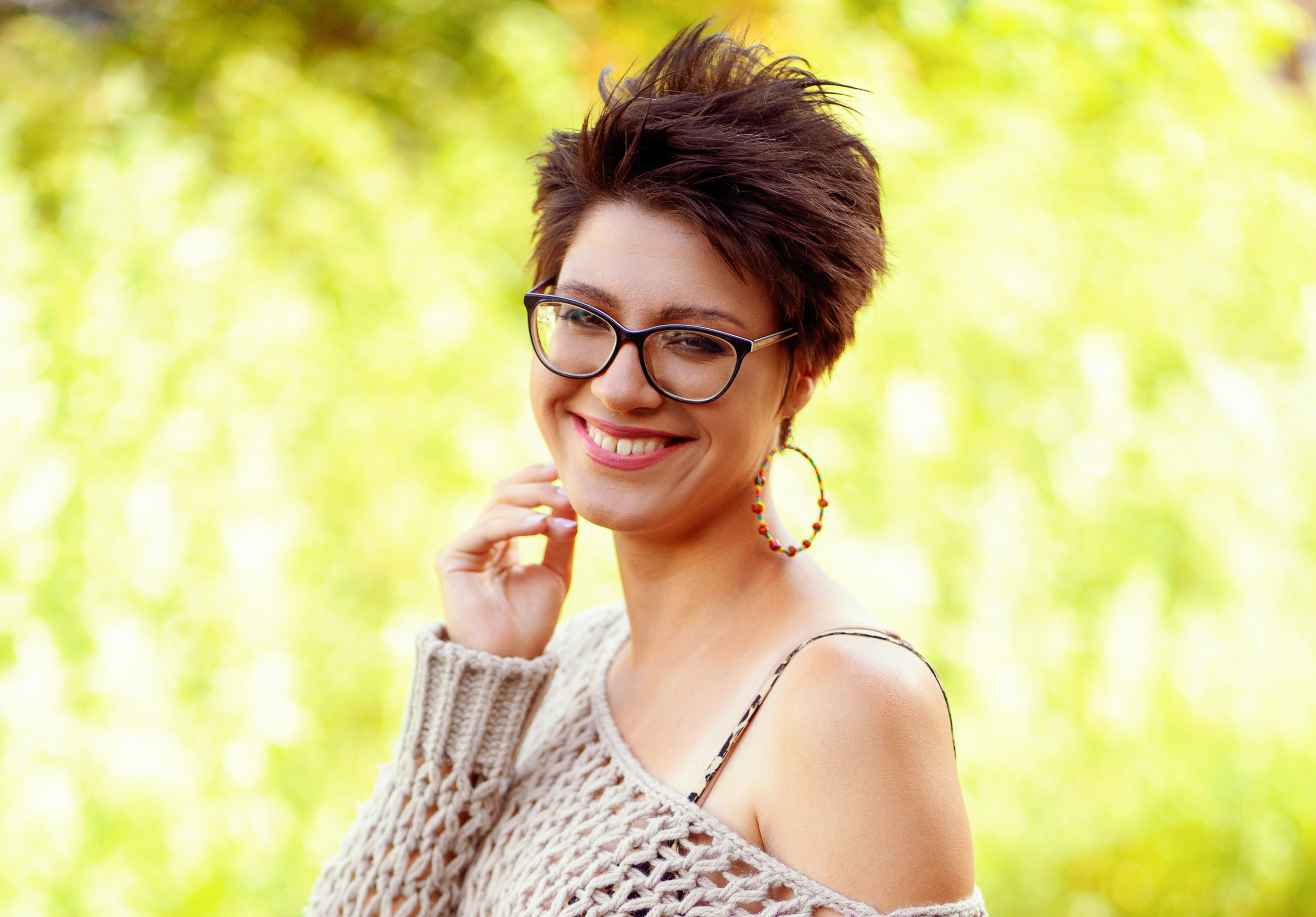 Фотосессия двух подруг в поле. Фотограф Ким Наталья в Красноярске