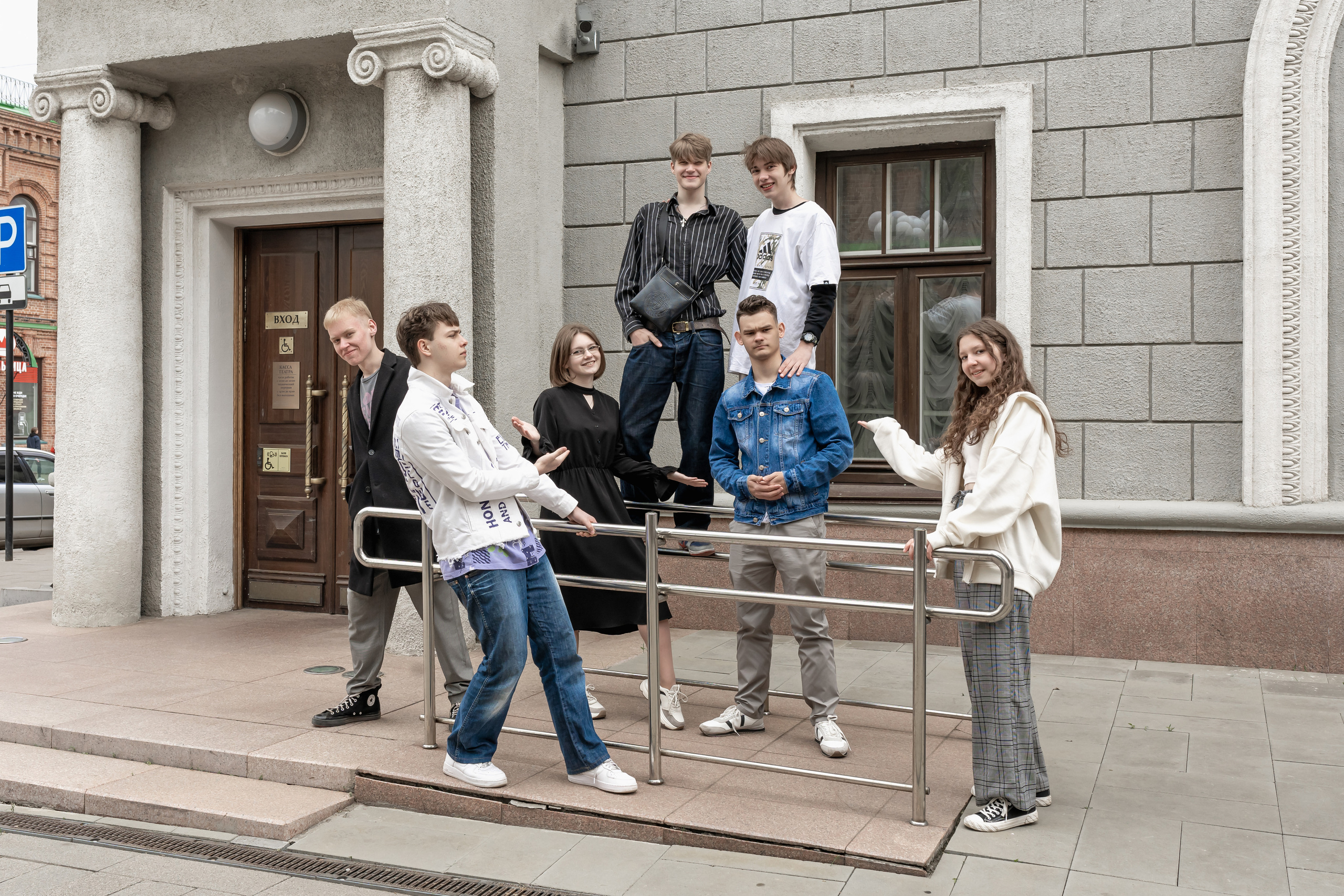 Фотопрогулки для выпускников. Фотограф Ким Наталья в Красноярске