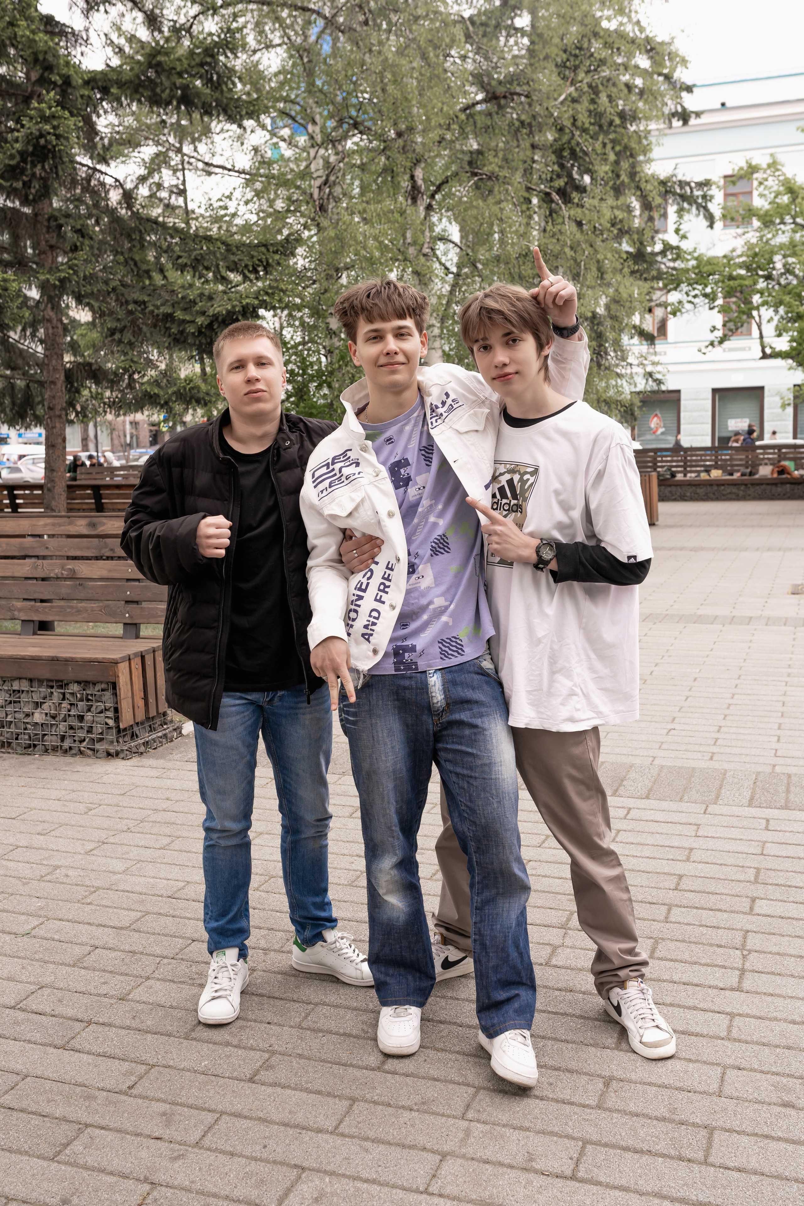 Фотопрогулки для выпускников. Фотограф Ким Наталья в Красноярске