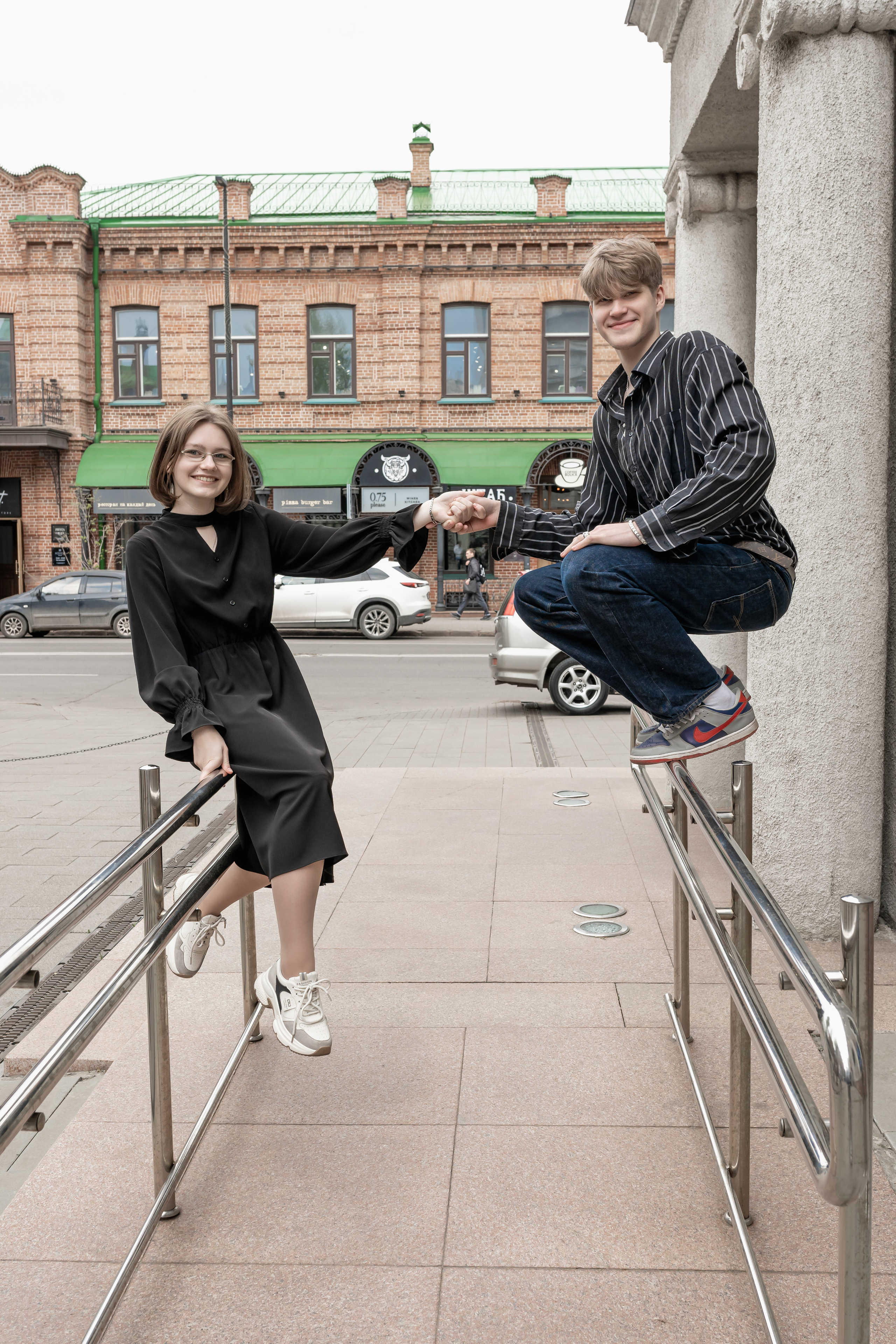 Фотопрогулки для выпускников. Фотограф Ким Наталья в Красноярске