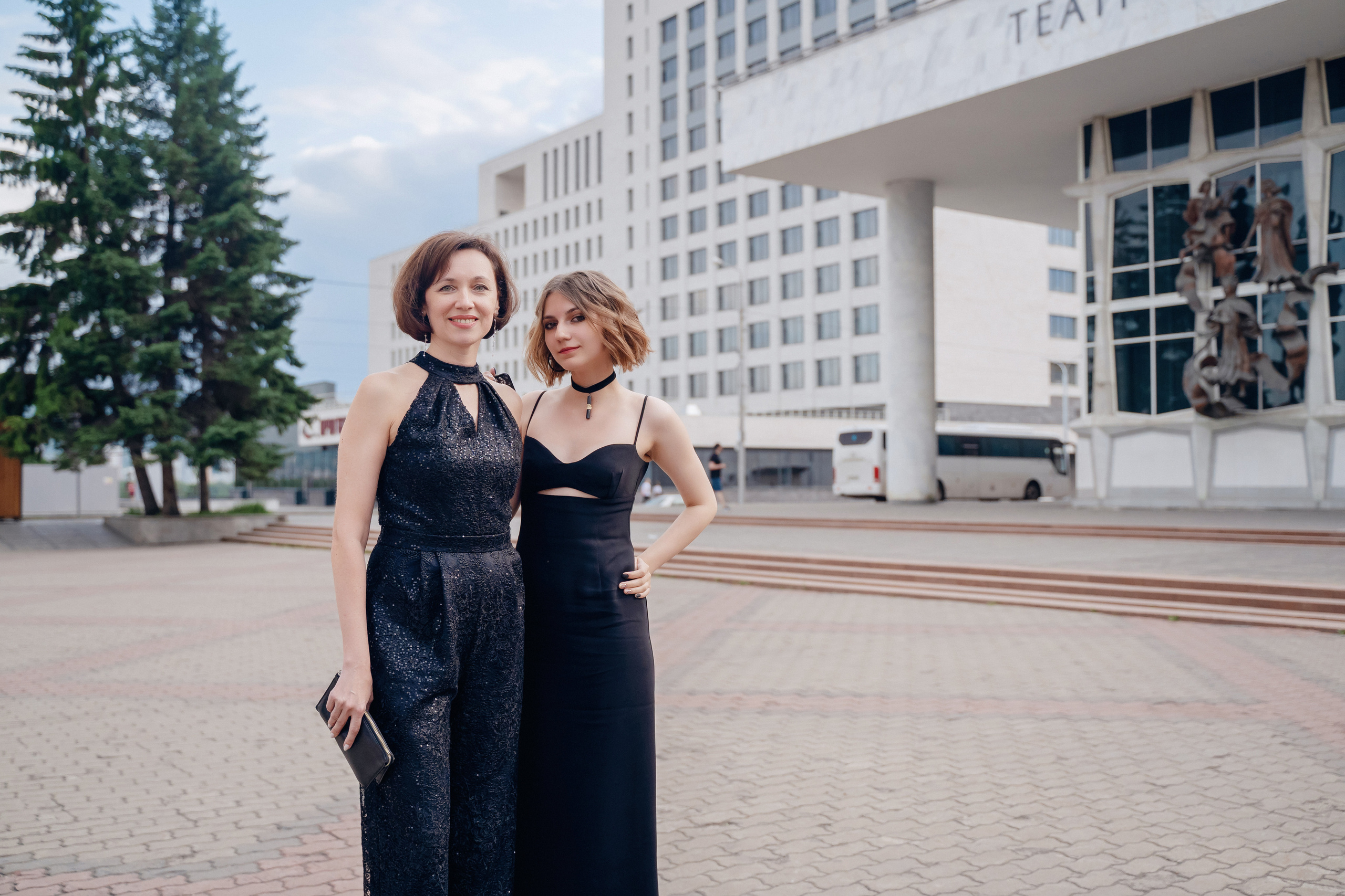 Фотопрогулка для выпускников. Фотограф Ким Наталья в Красноярске