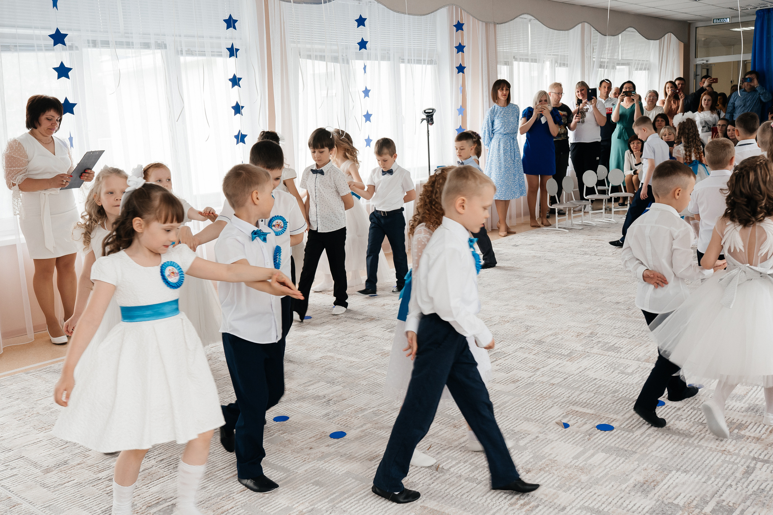 Фотограф на выпускной в детский сад. Фотограф Ким Наталья в Красноярске