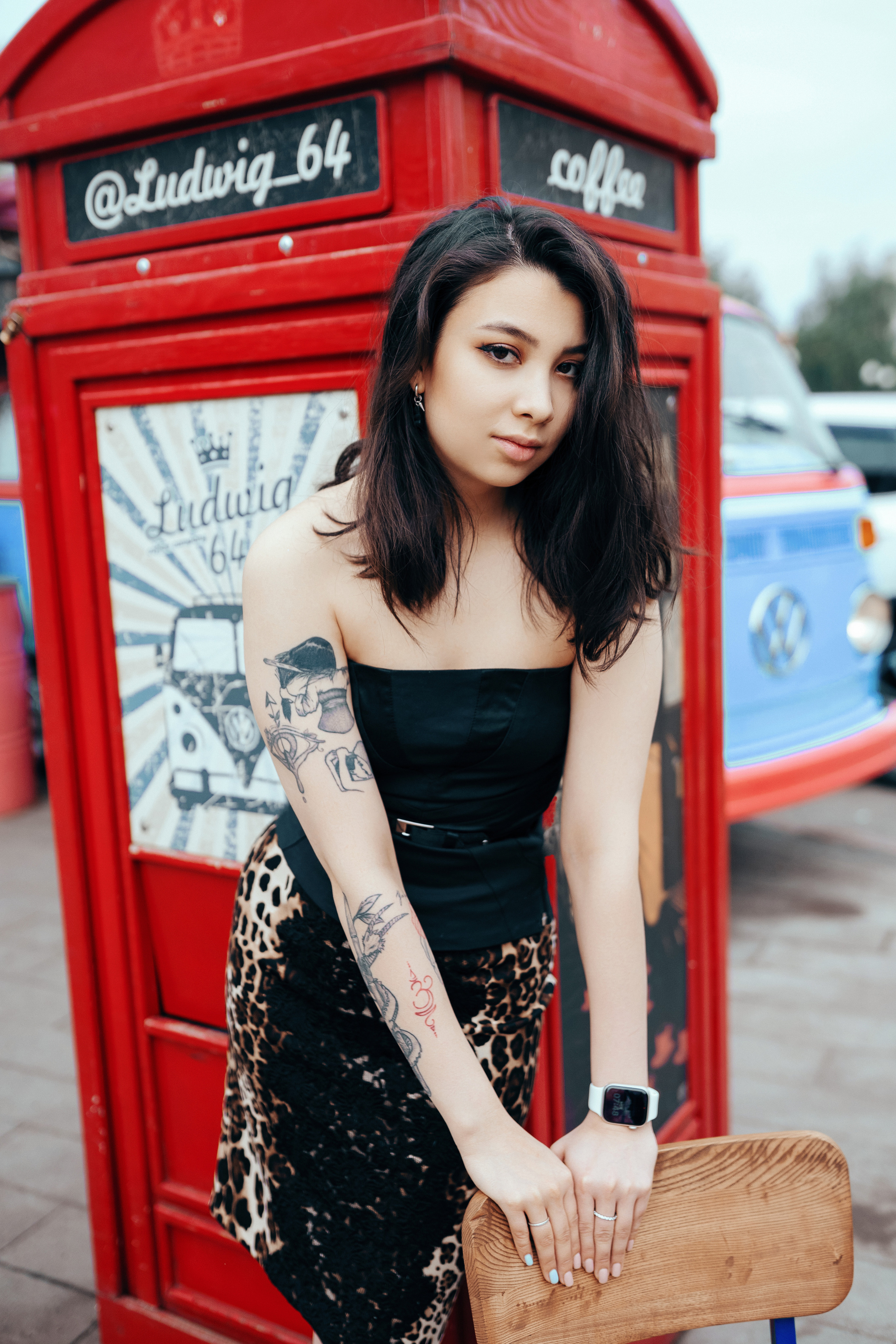 Фотосессия в цветущем саду. Фотограф Ким Наталья в Красноярске