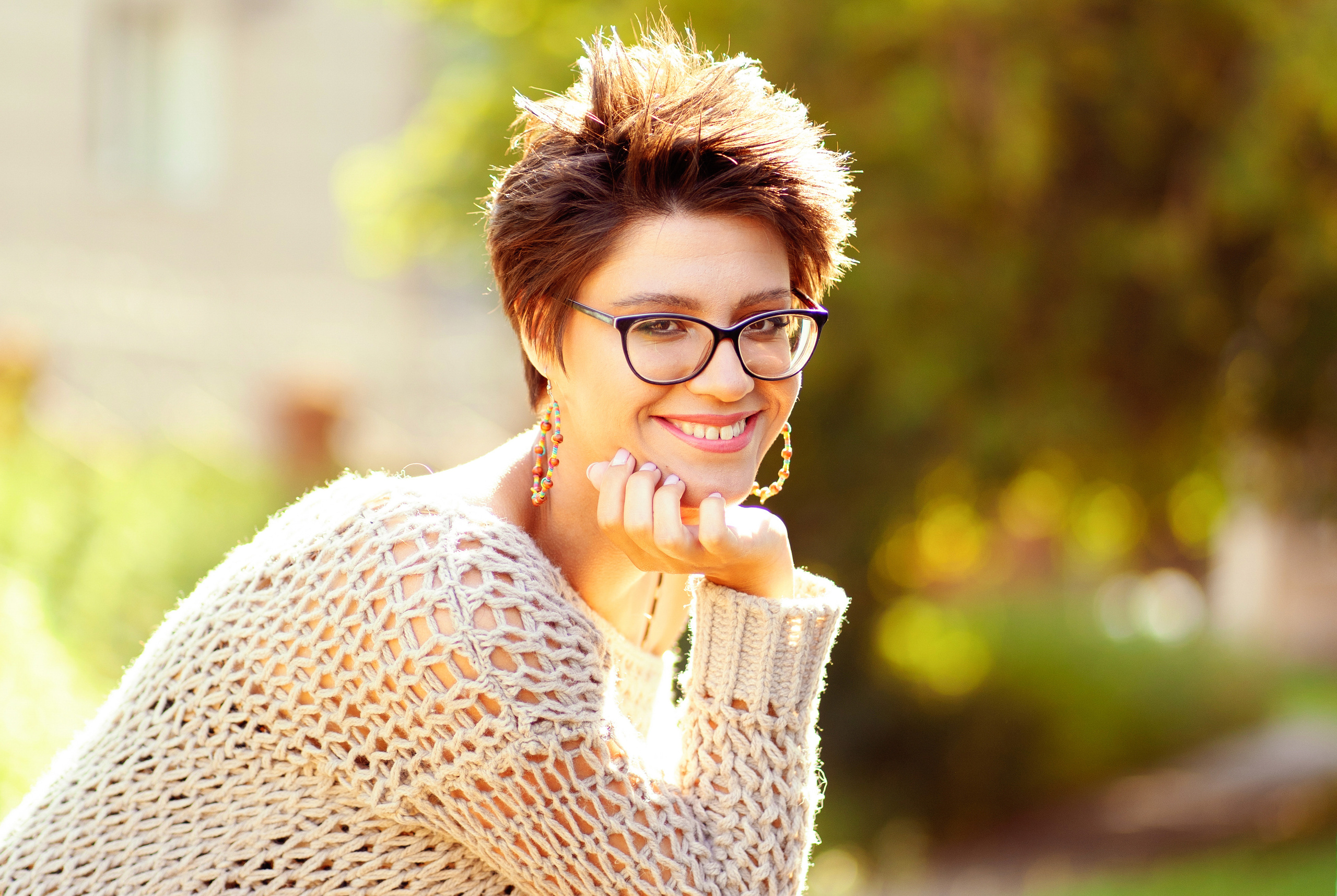 Фотосессия двух подруг в поле. Фотограф Ким Наталья в Красноярске