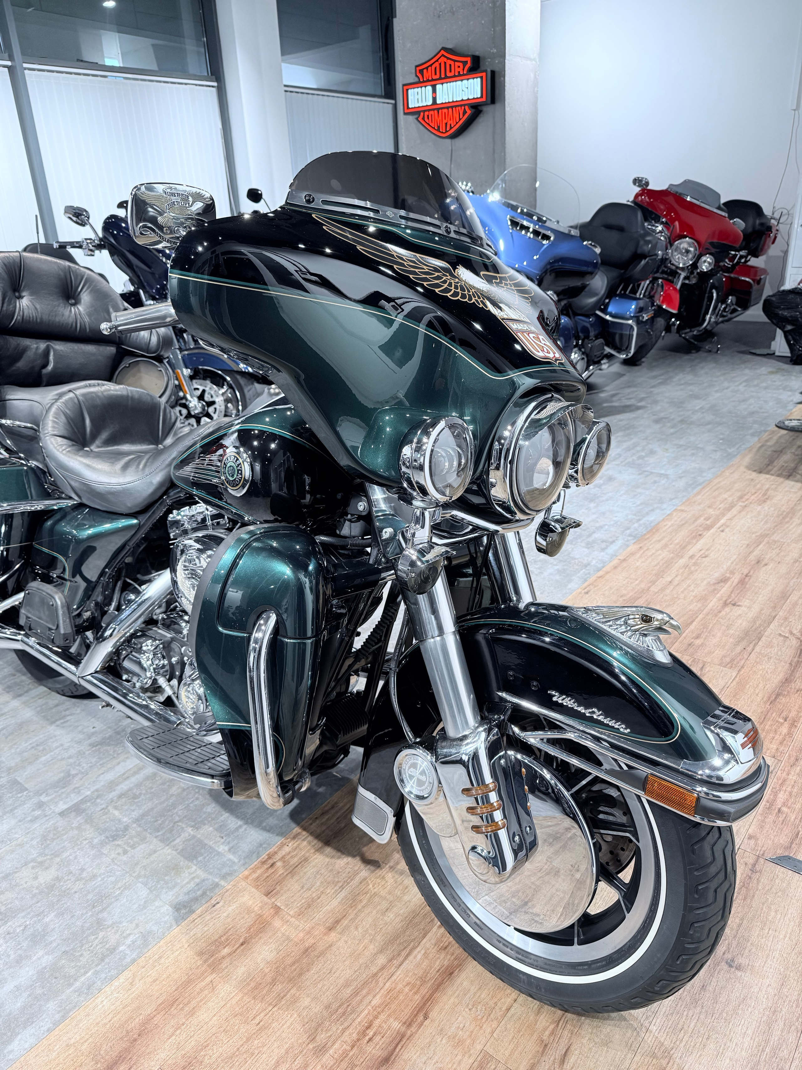 Electra Glide Emerald Green. Hello Davidson, Москва. Только хорошие мотоциклы…