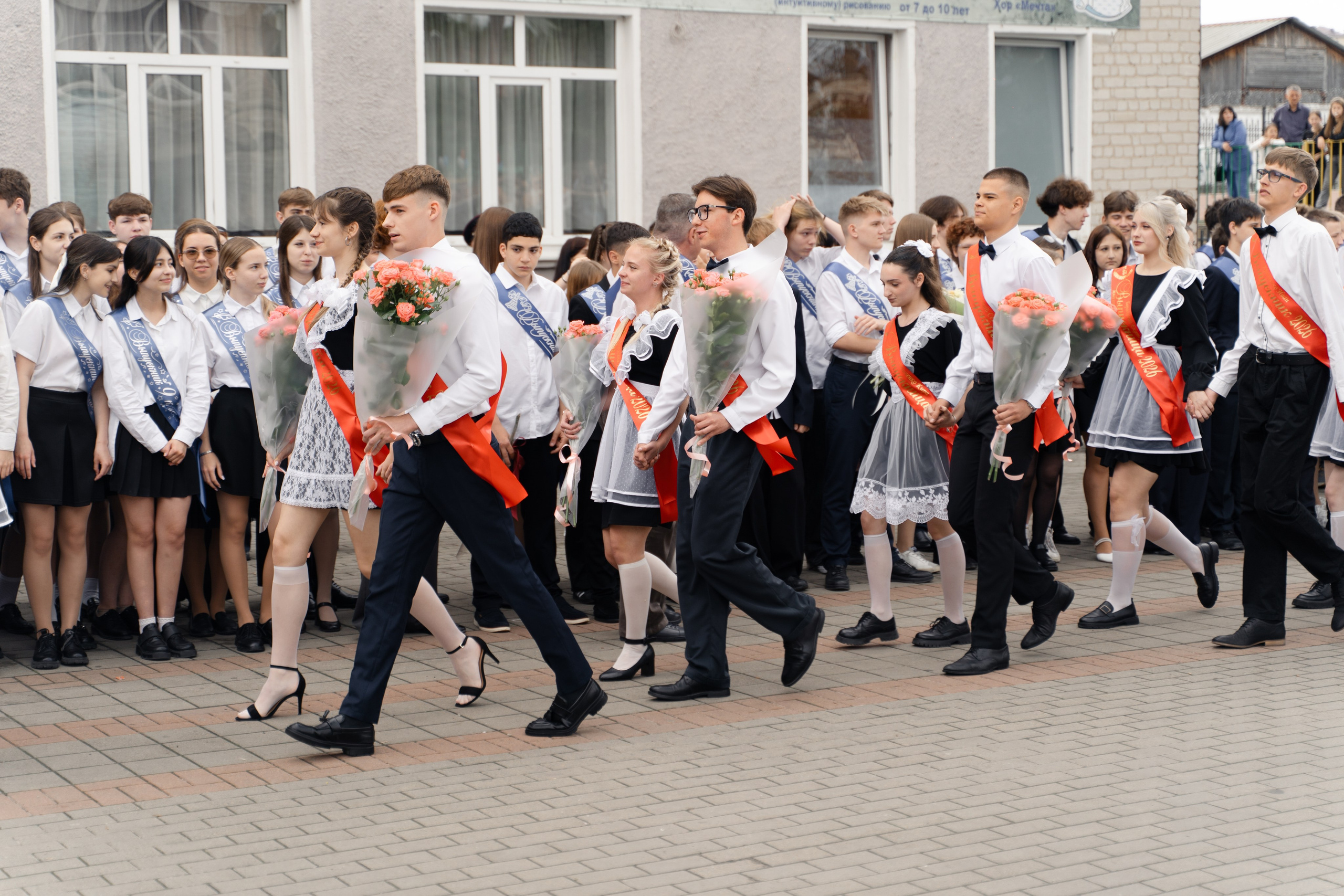 40 Школа последний звонок 2026. Выпускные альбомы Натальи Бутко: Новороссийск, Анапа, Геленджик