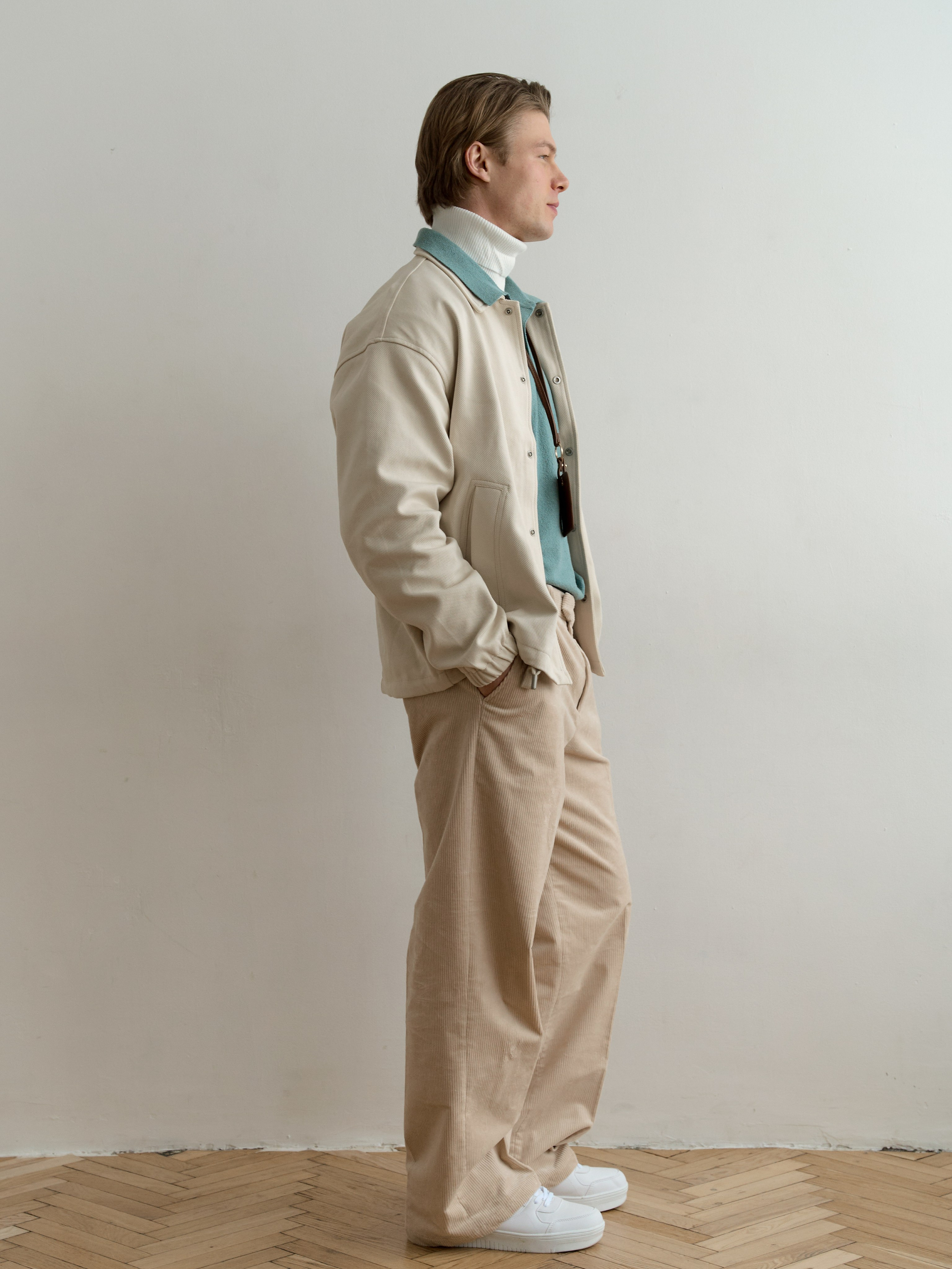 Съёмка для продакшна Buro. Fashion фотограф в Москве Ксения Чупрунова