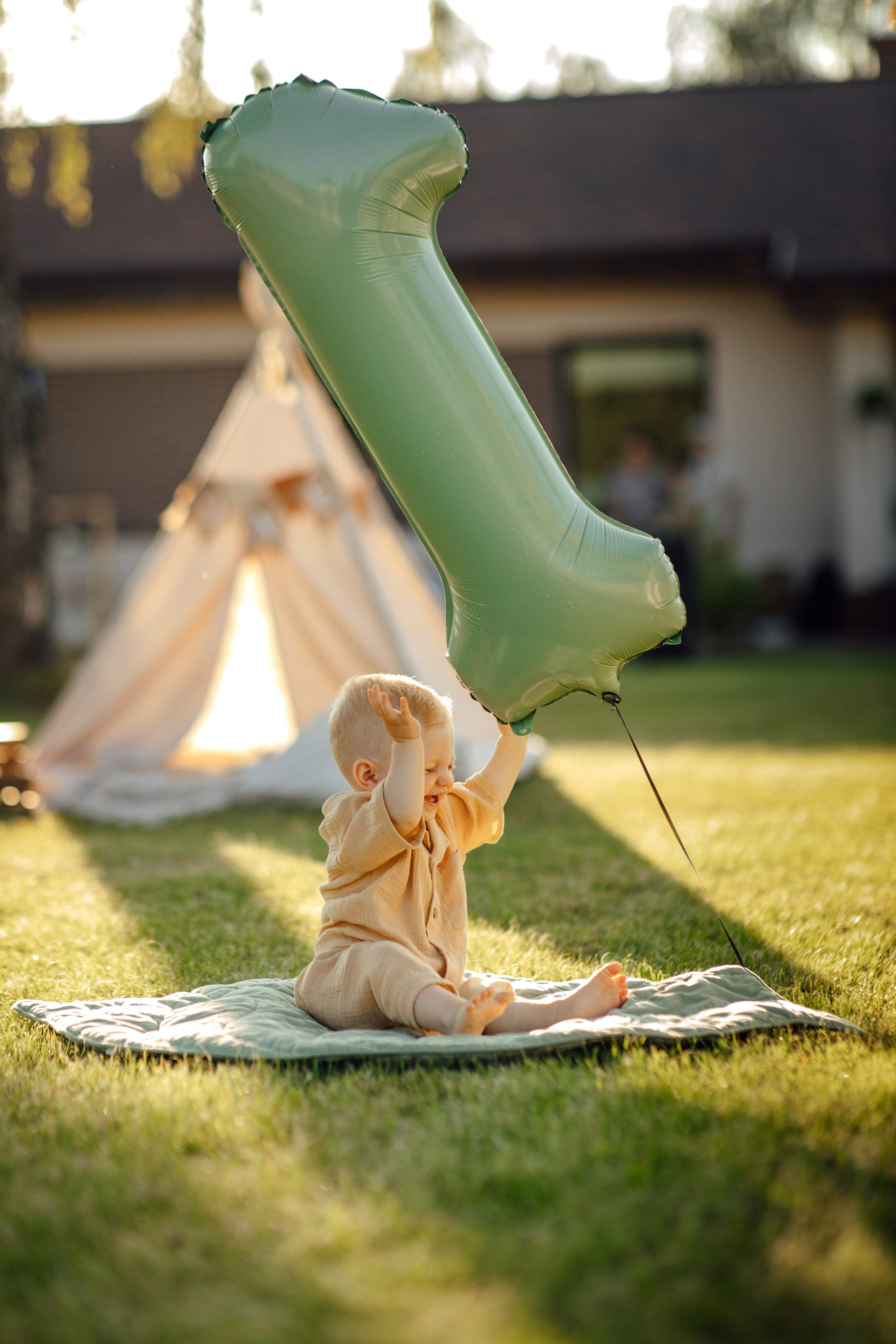 Максику 1 годик, отмечаем дома