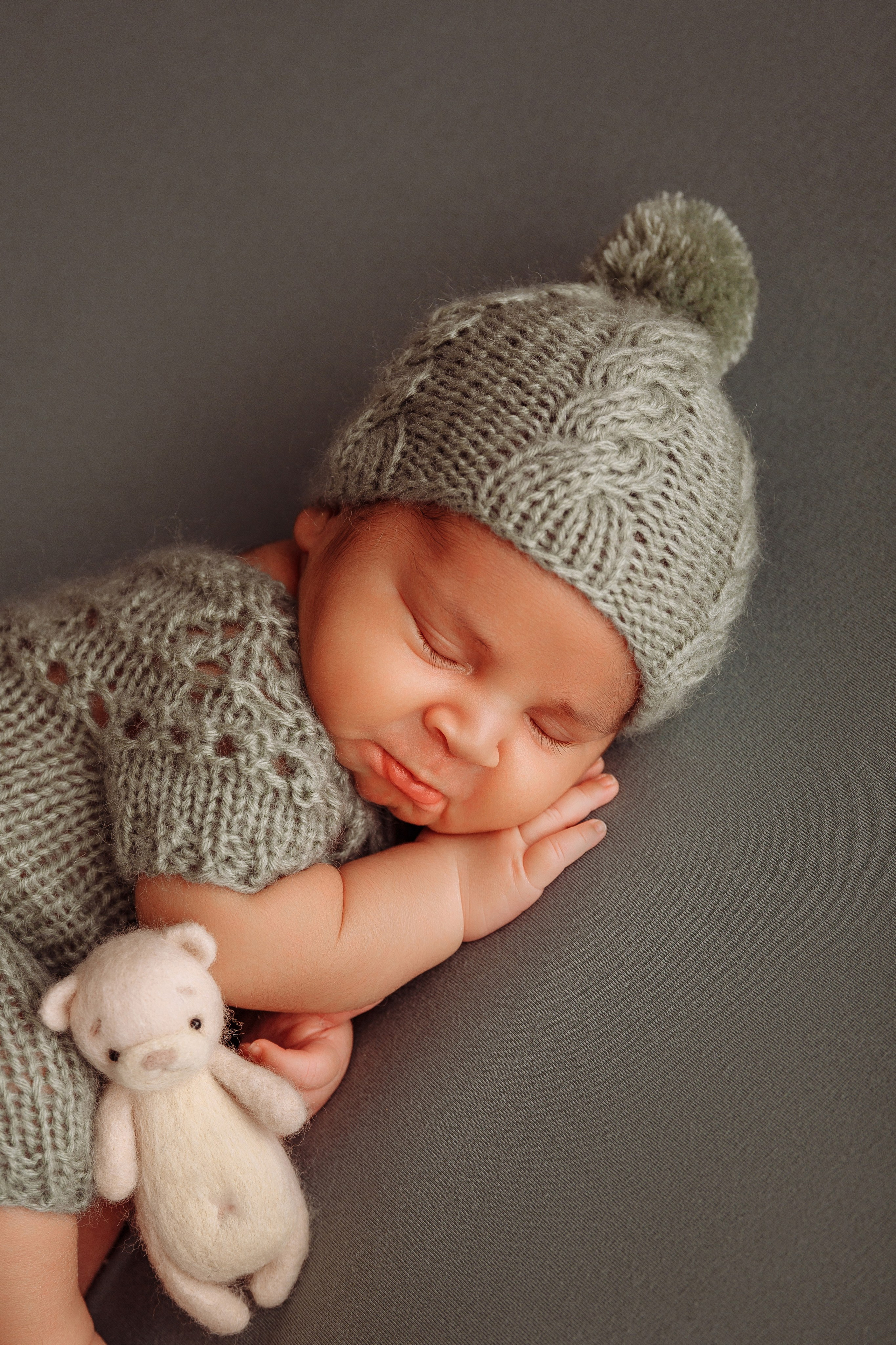 Лео. Фотограф новорожденных Тверь Диана Муляева