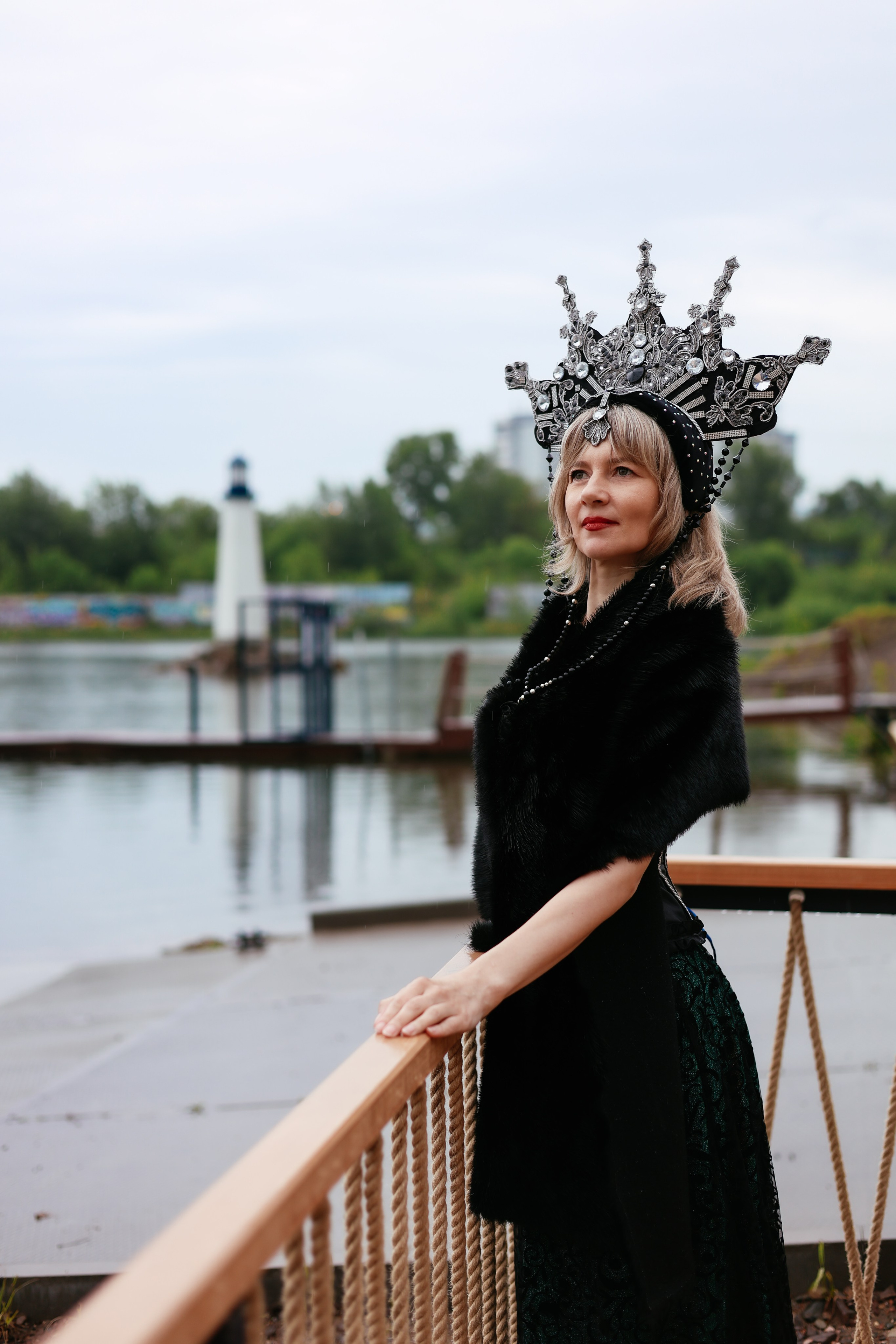 ВСТРЕЧА ЗАКАТА «ТЫ КОРОЛЕВА». Фотограф Красноярск съемки лавстори, фотосессия в студии, портретная съемка, творческие фотосессии