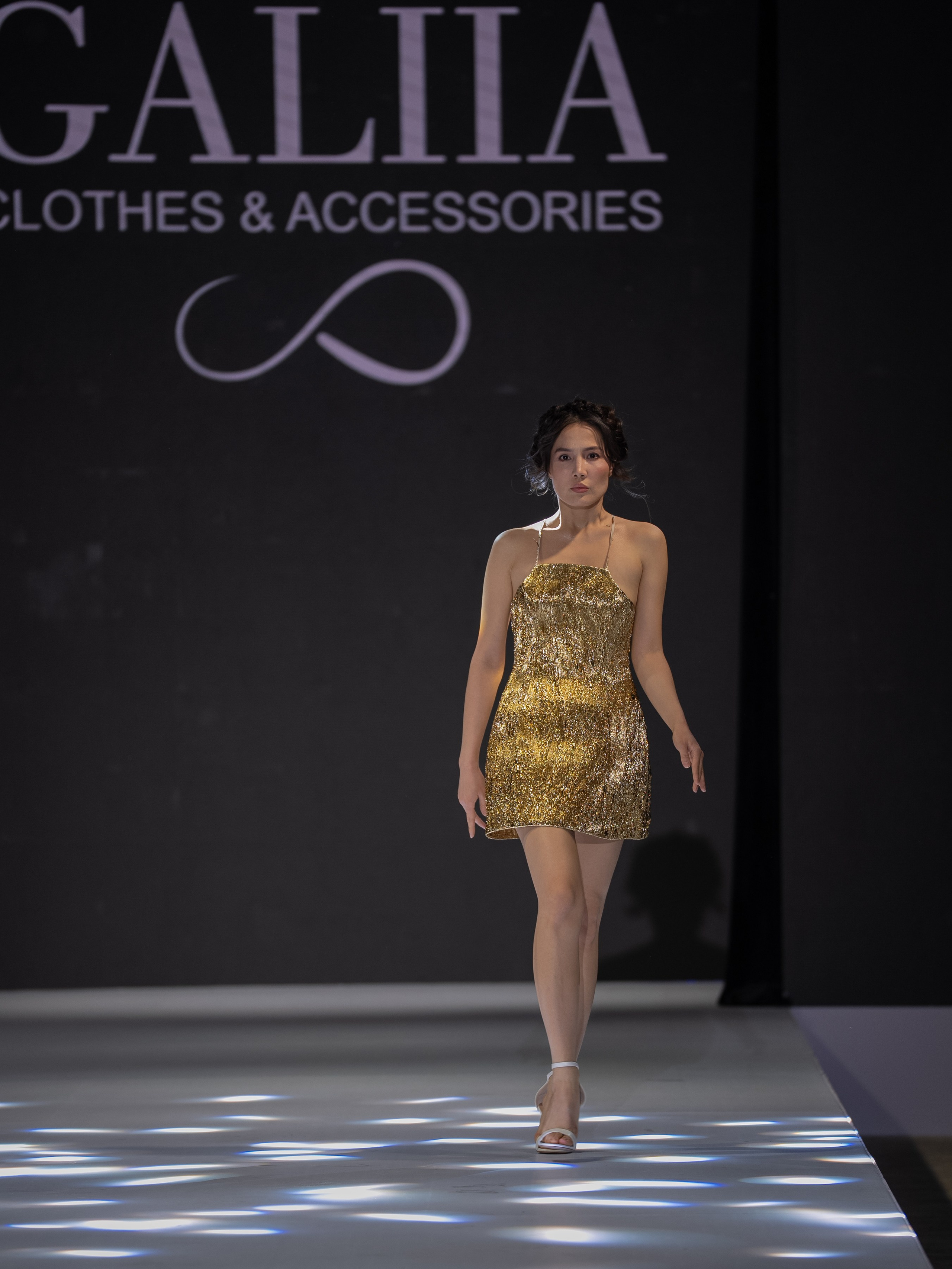 EURASIAN FASHION WEEK Galia. Сайт Алматинского НЮ АРТ, будуар и фэшн фотографа Дениса Карпенко