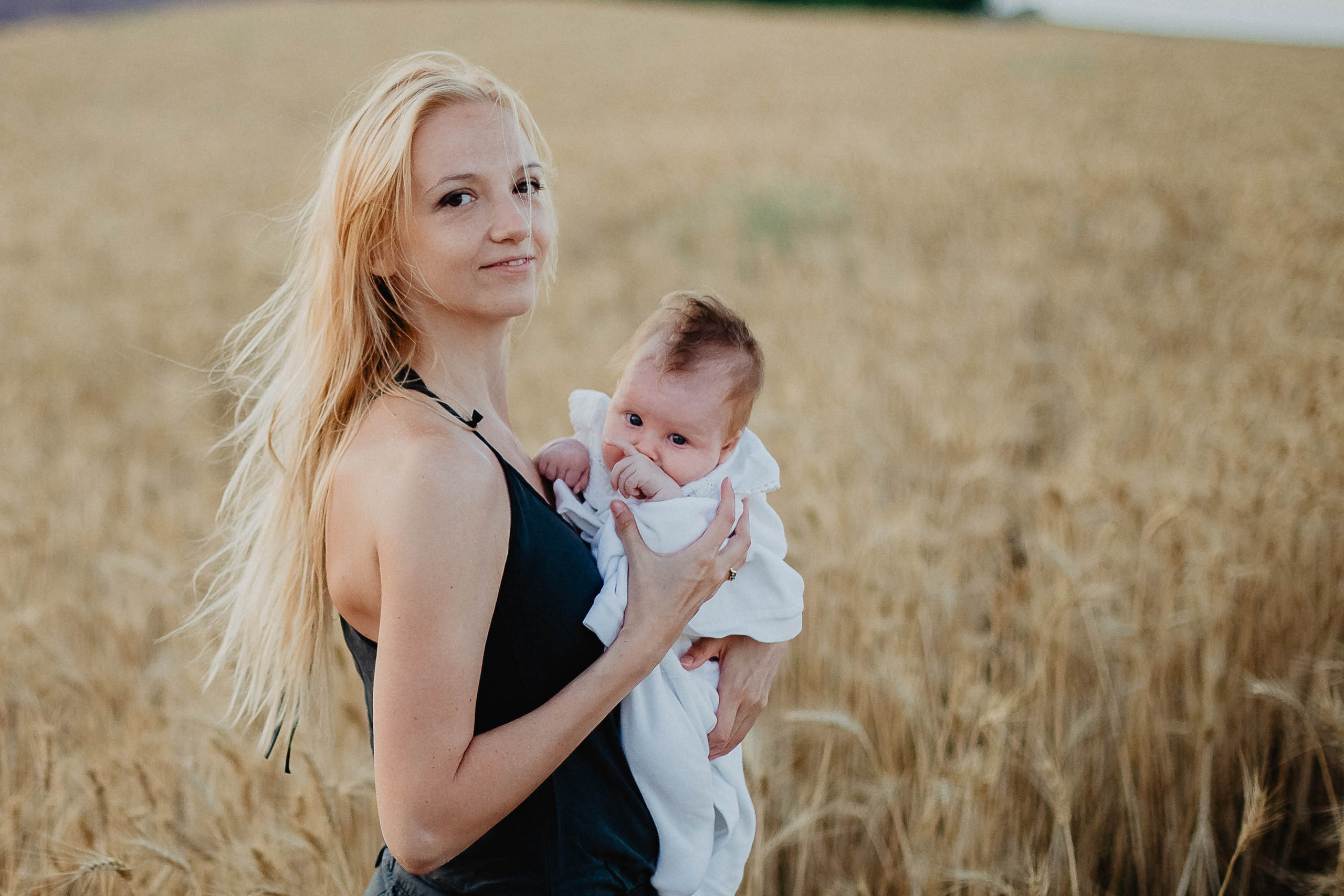 Настя с дочками. Лариса Богомолова. Фотограф. Видеограф. Болгария